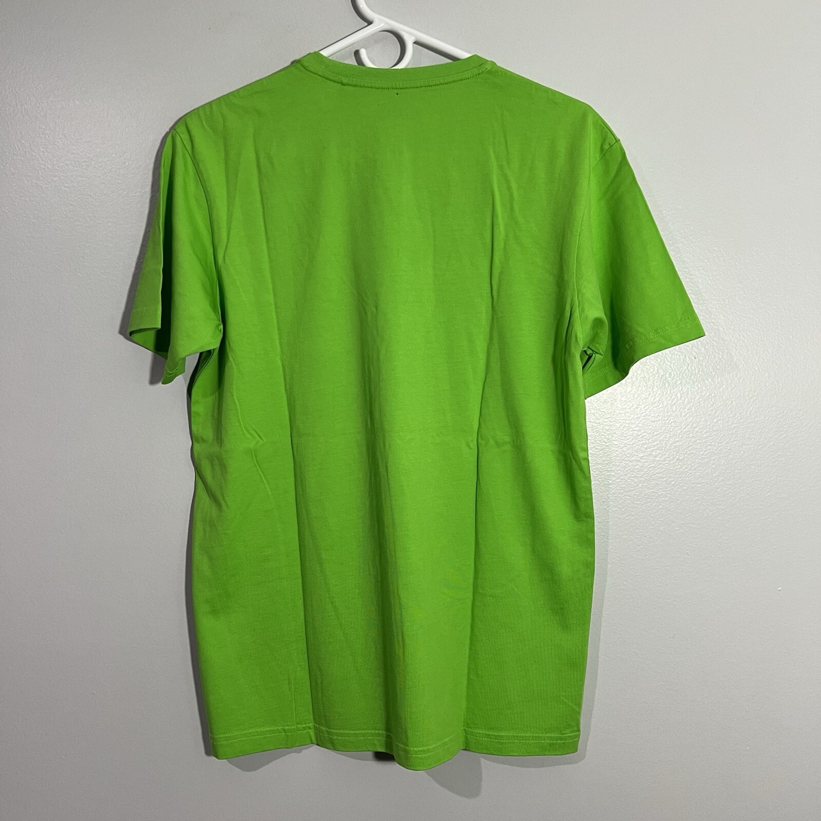 NEW SPRZ NY Uniqlo Daniel Martinez MoMA Perfume Random Green T-Shirt Mens Medium gallery