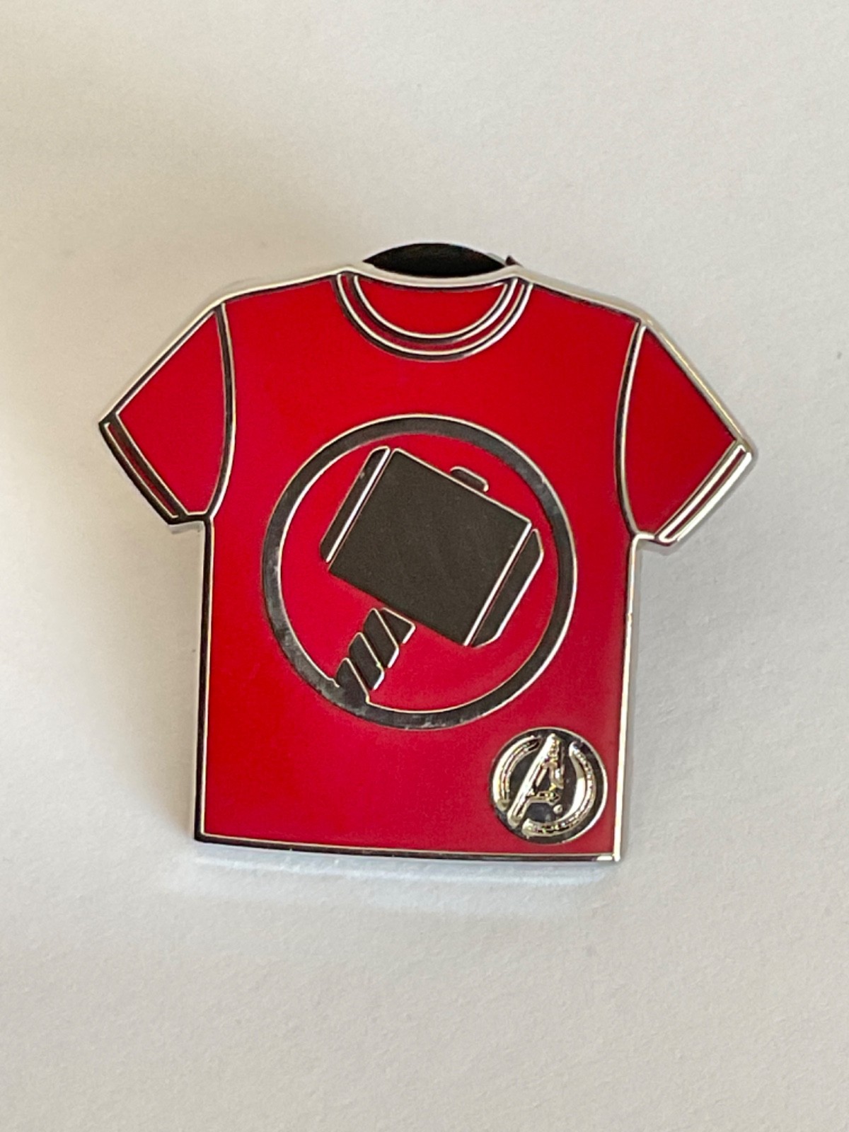 Disney Parks Pin Thor Marvel Red T-Shirt Hidden Disney Hidden Mickey 2024 C0