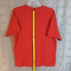 Snoopy & The Peanuts Gang Tshirt Size XL Red Winter Snowman Scene