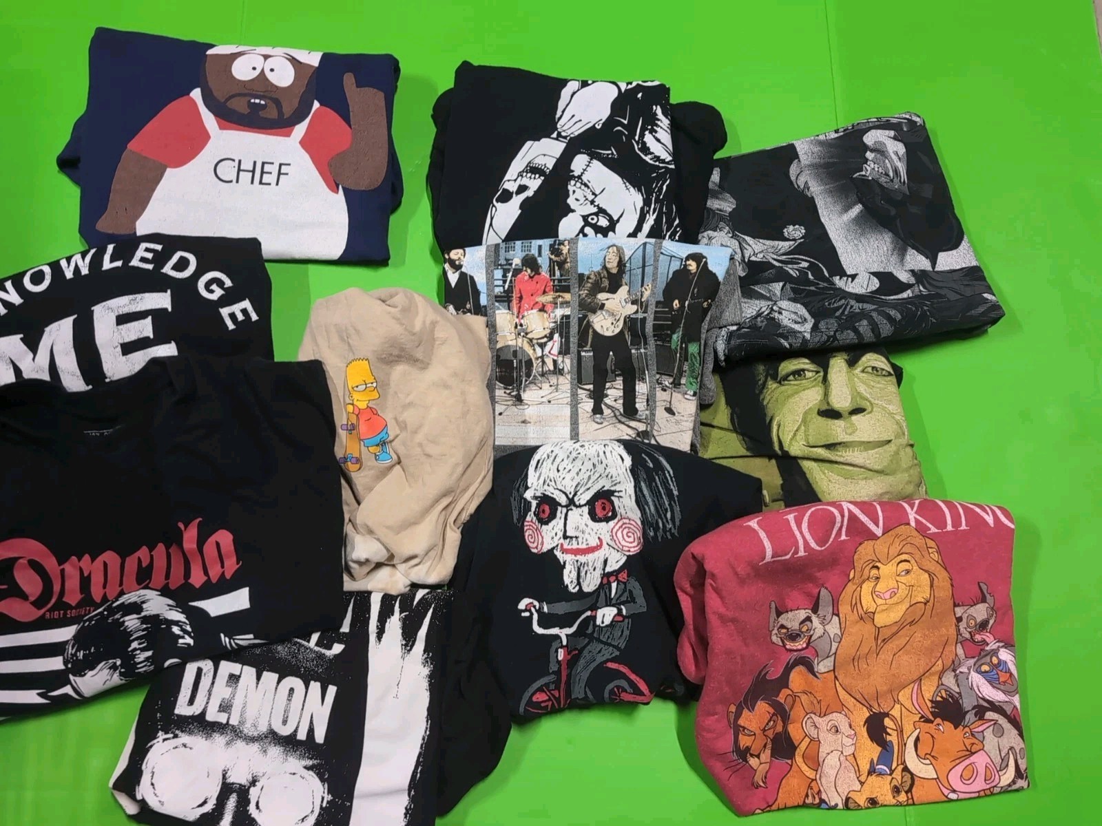 Lot Of Men’s Tshirts,wwe,Bart Simpson,Lion King, South Park, Munster XL,L,2xl