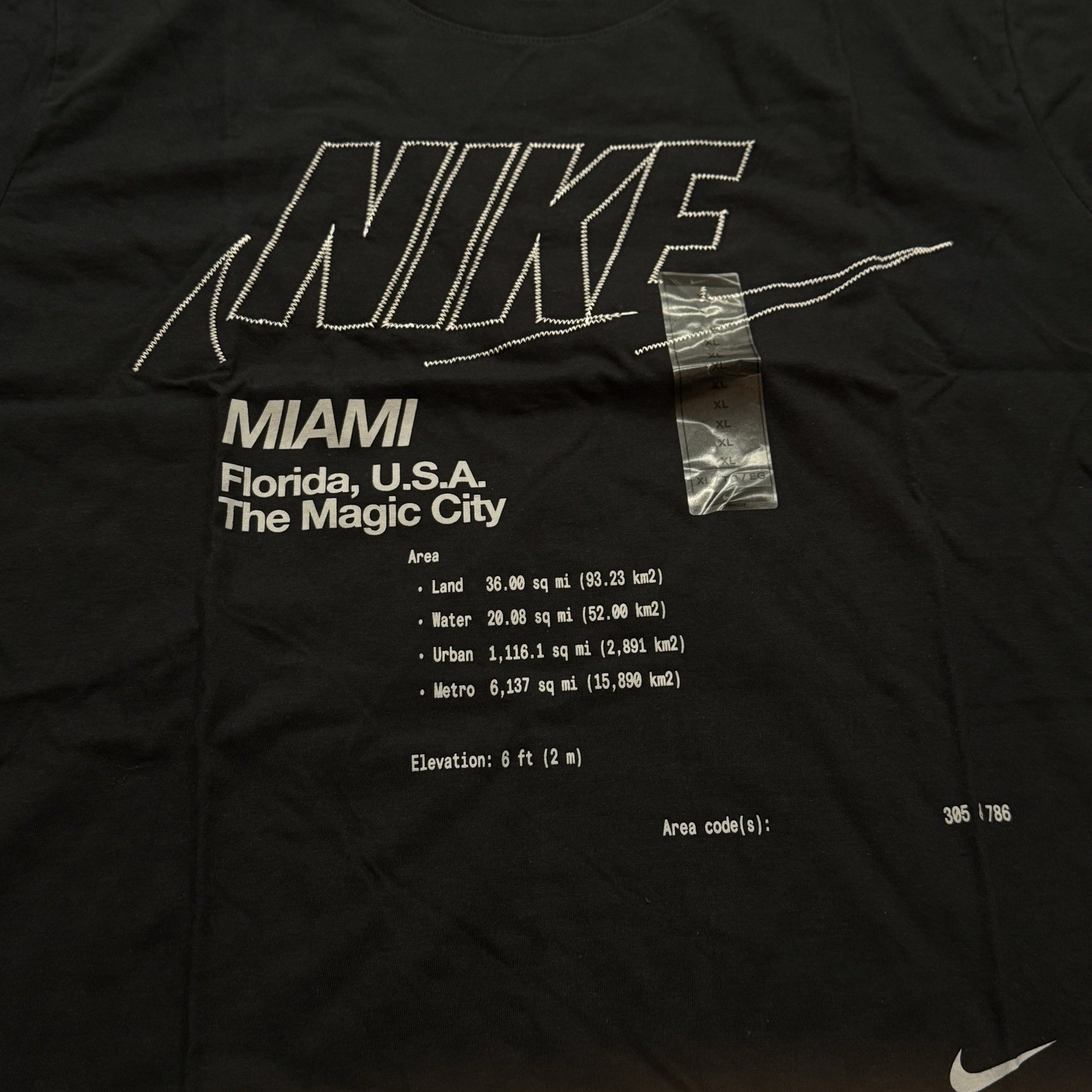 Nike Miami Magic City T-Shirt Standard Fit SZ XL DJ5845-010 Brand New gallery