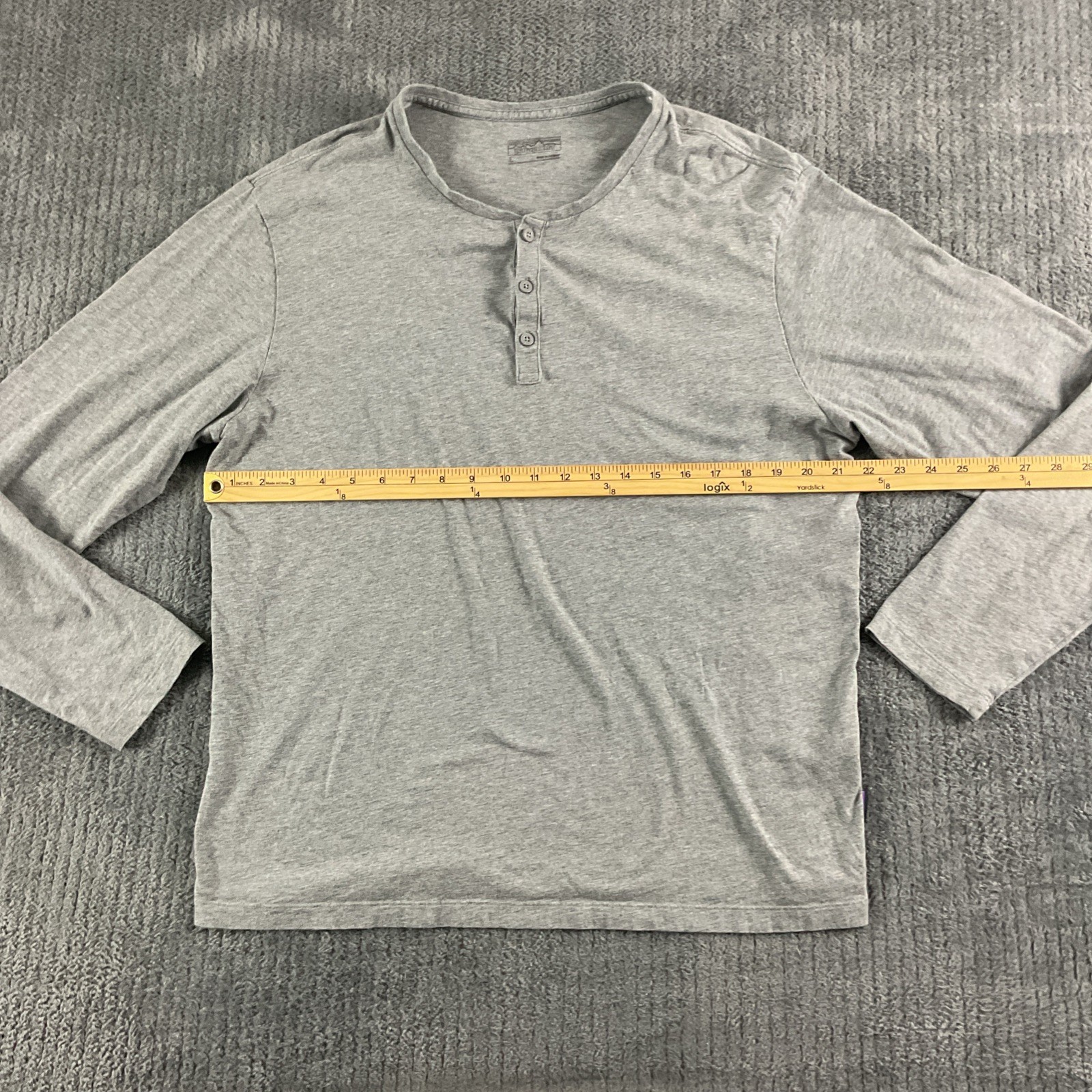 Patagonia Shirt Mens Large Long Sleeved Daily Henley Gray Casual gallery