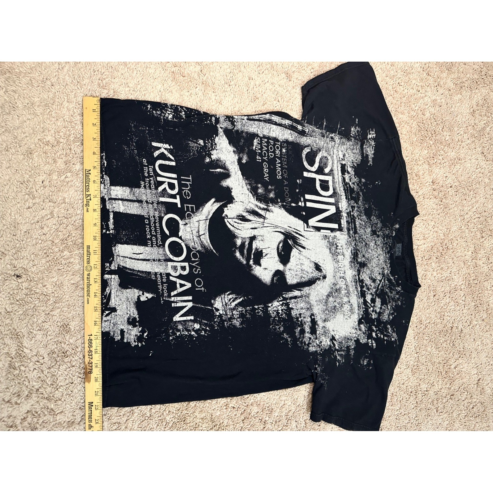 Spin Magazine Nirvana Kurt Cobain The Early Days Graphic TShirt Black XL Grunge gallery