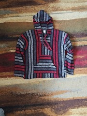 Guatemala Poncho Sweater Red Black Grey Men’s Medium