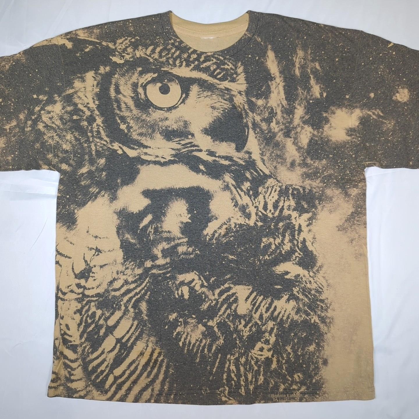 BONNIE LATHAM Vtg Wildlife Art OWL All Over Print AOP Graphic T-SHIRT Men's L gallery