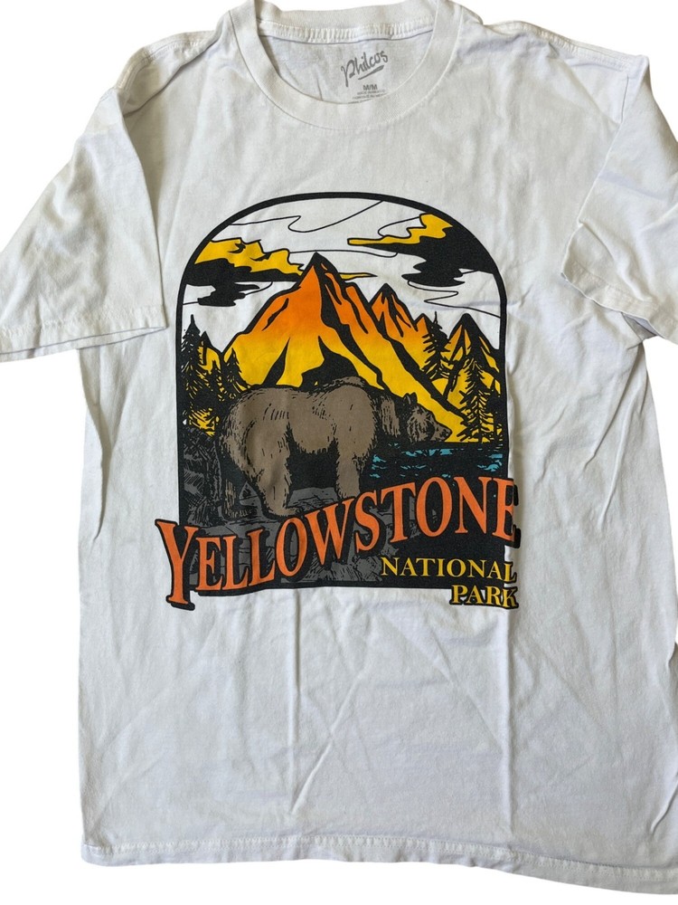 Philco’s Yellowstone National Park Shirt Mens Medium White Destination Novelty