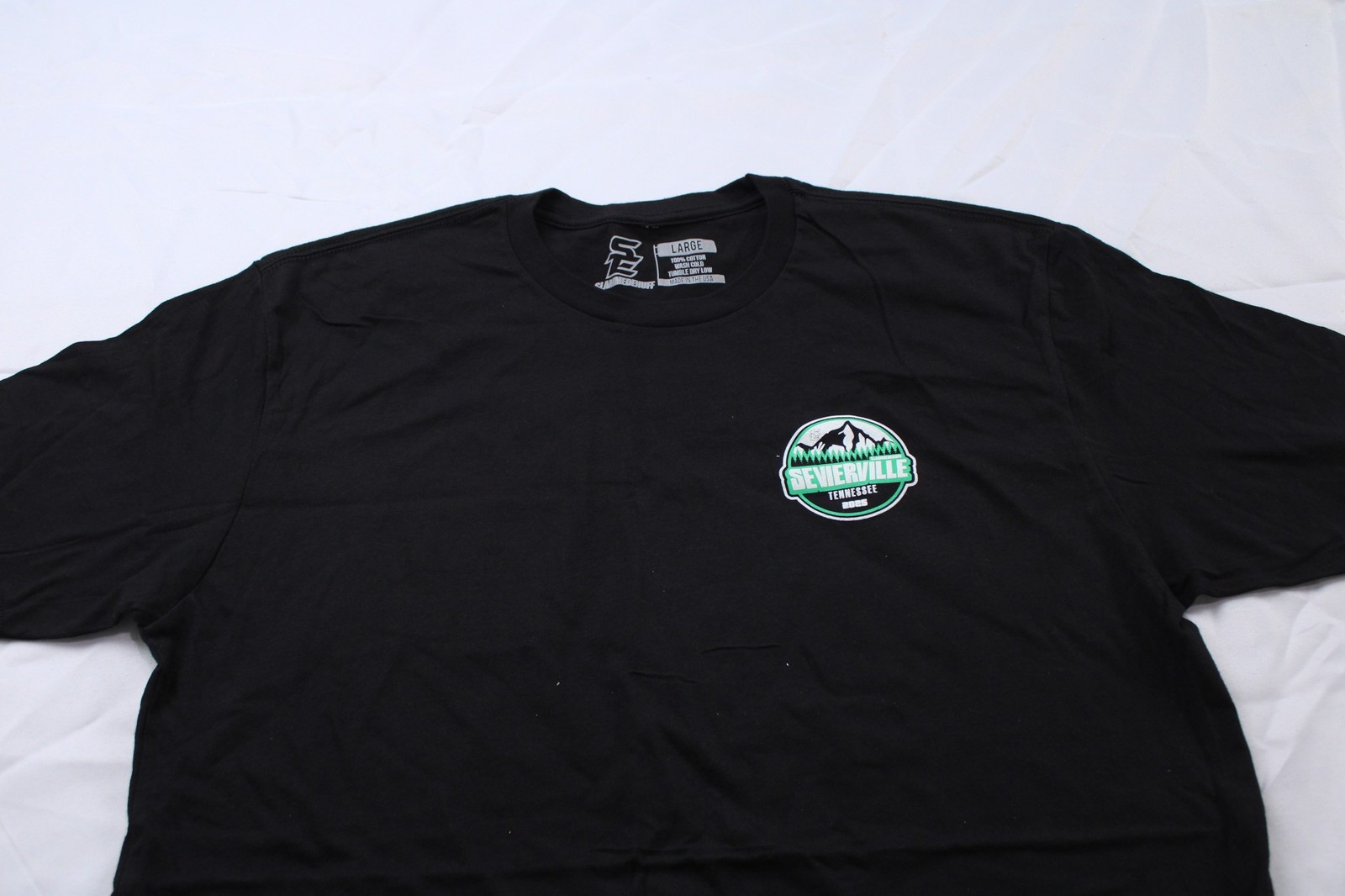 Slammedenuff Unisex Adults Short Sleeve Sevierville 2025 Tee AP2 Black Large gallery