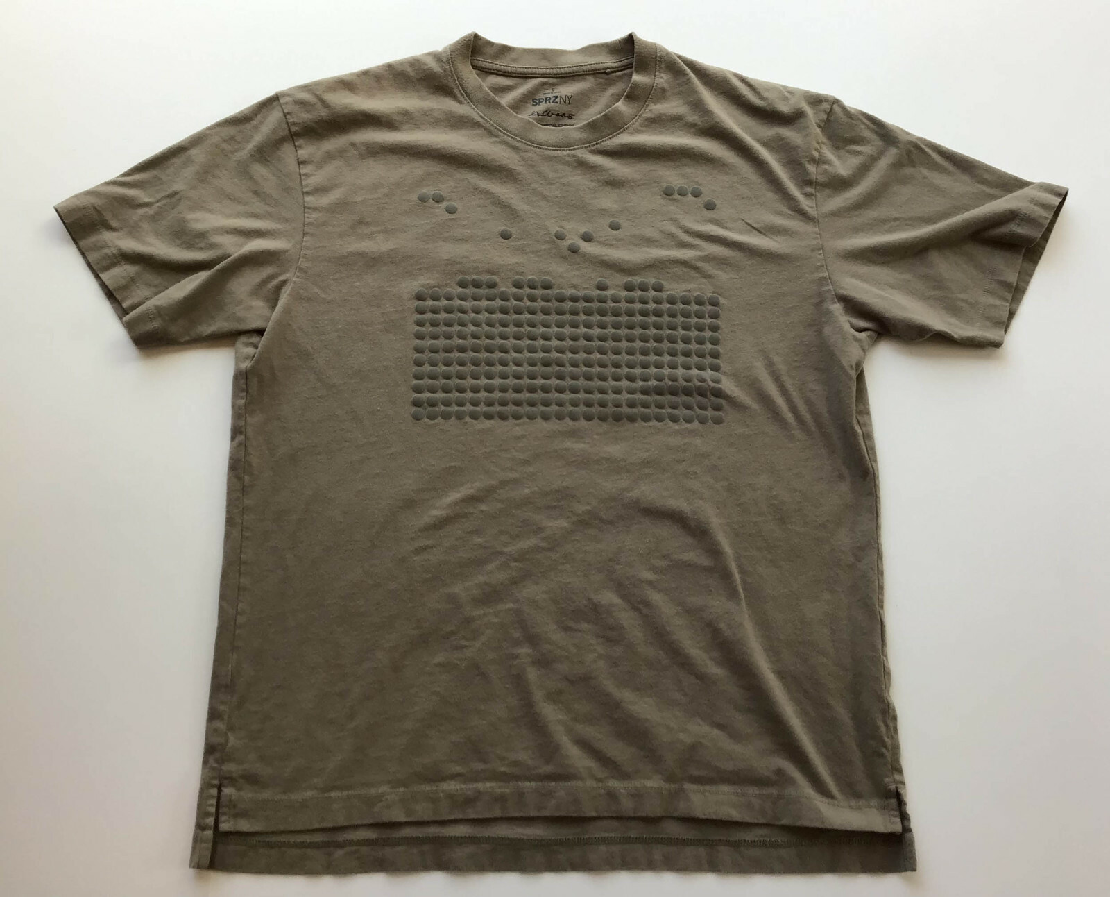 UNIQLO SPRZ NY Josef Albers Velvet Dots MoMA Special Edition 2017 T-Shirt Small