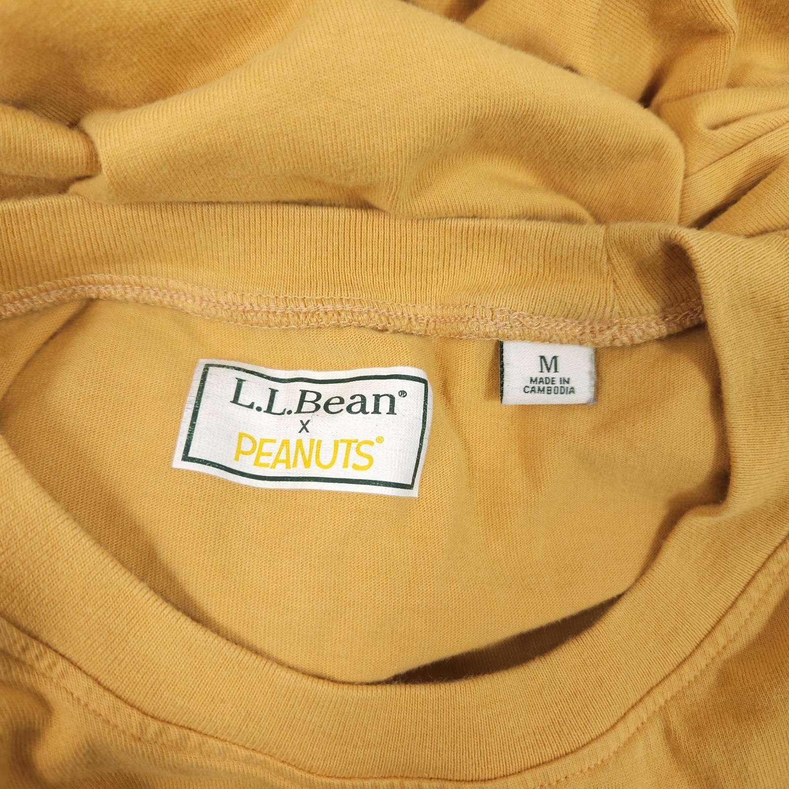 L.L.Bean Peanuts Snoopy Happy Camper Short Sleeve Graphic T-Shirt Size M gallery