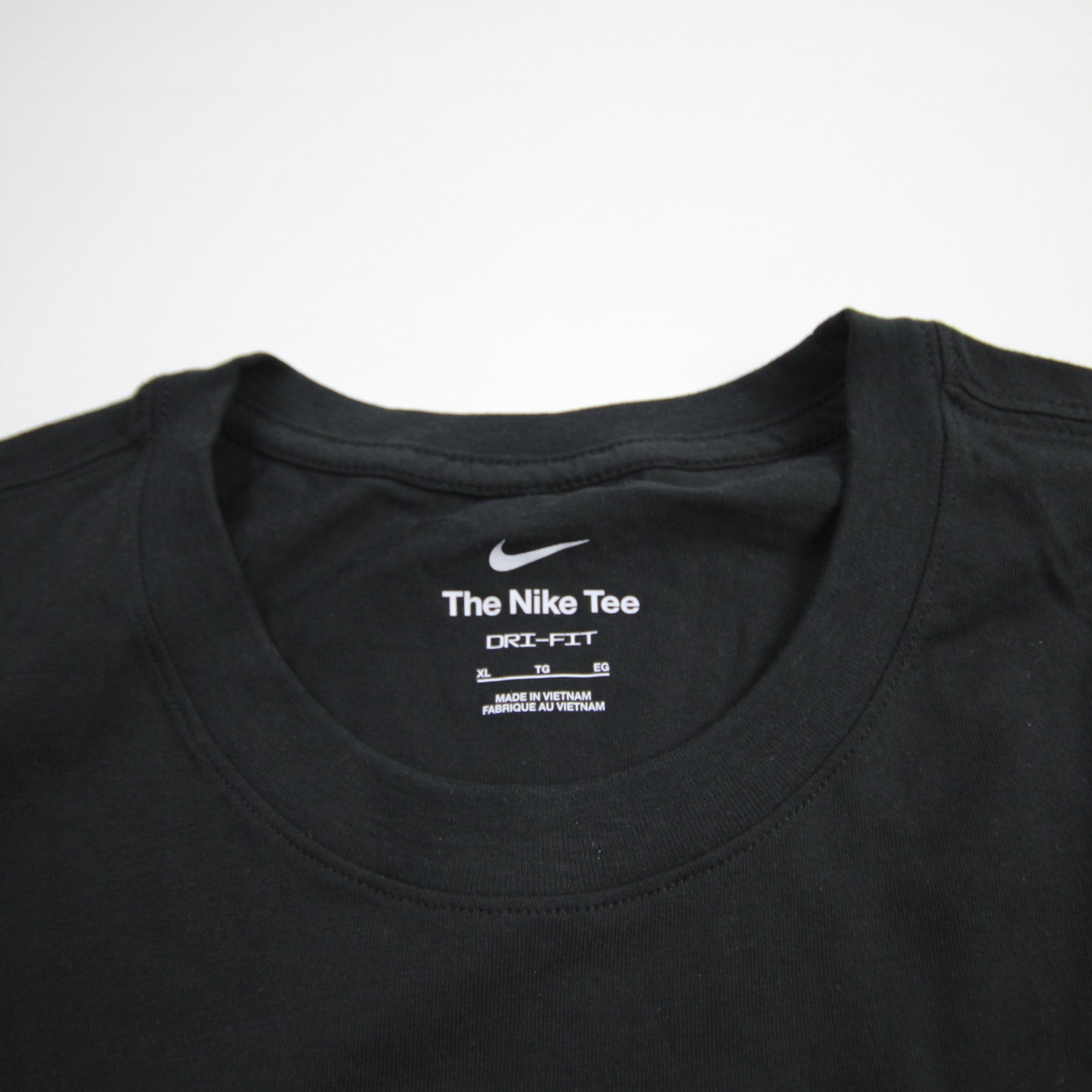 Nike Dri-Fit Short Sleeve Shirt Men's Black New without Tags 2XL gallery