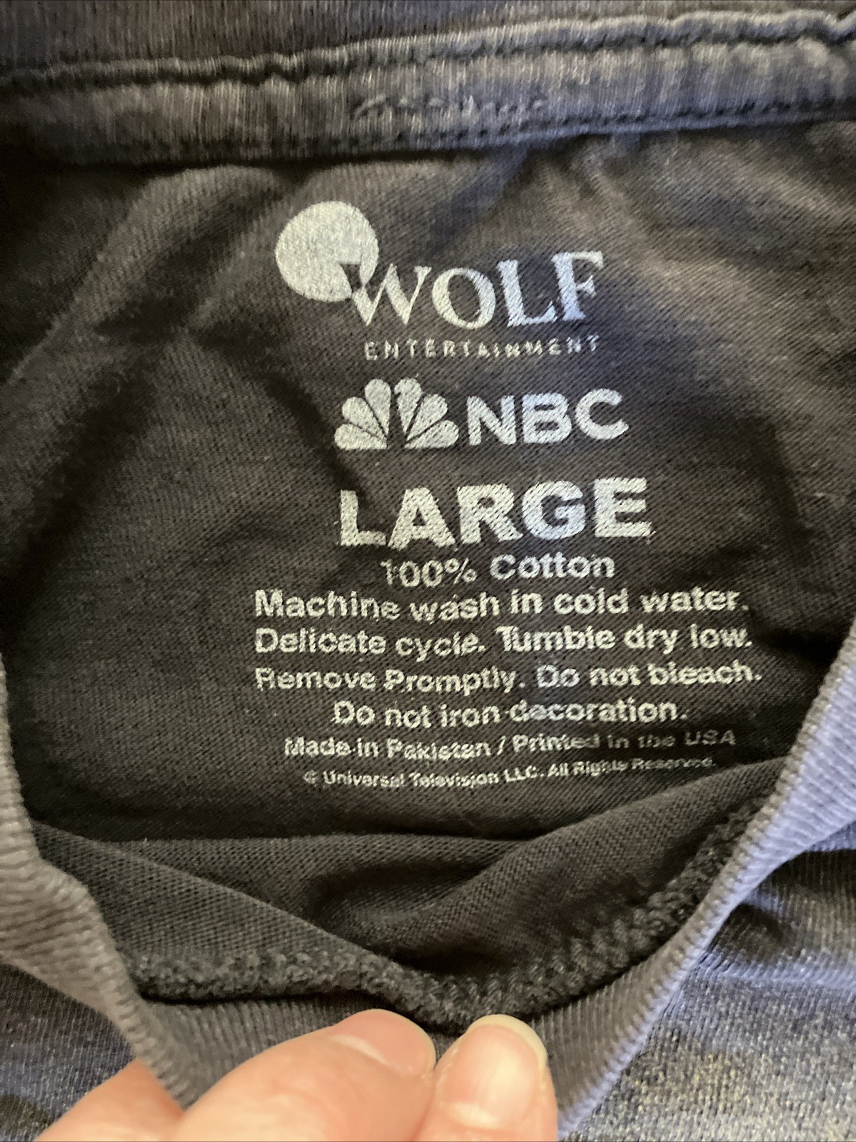 Law And Order Mariska Hargitay T-shirt official Crew Schwag gallery