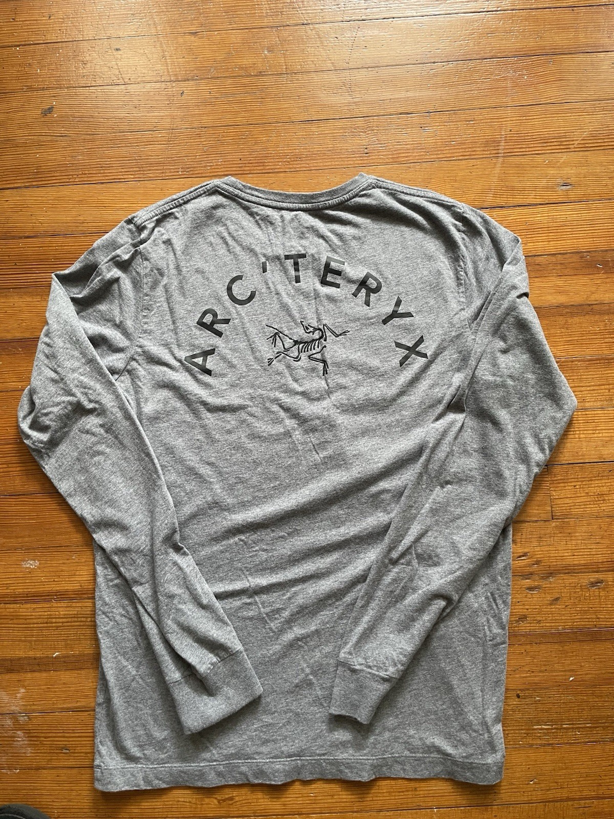 arcteryx mens Medium long sleeve shirt gallery