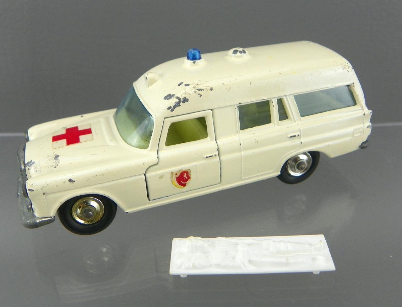Vintage 1967 Matchbox Lesney Diecast King Size K-6 Mercedes Benz Binz Ambulance