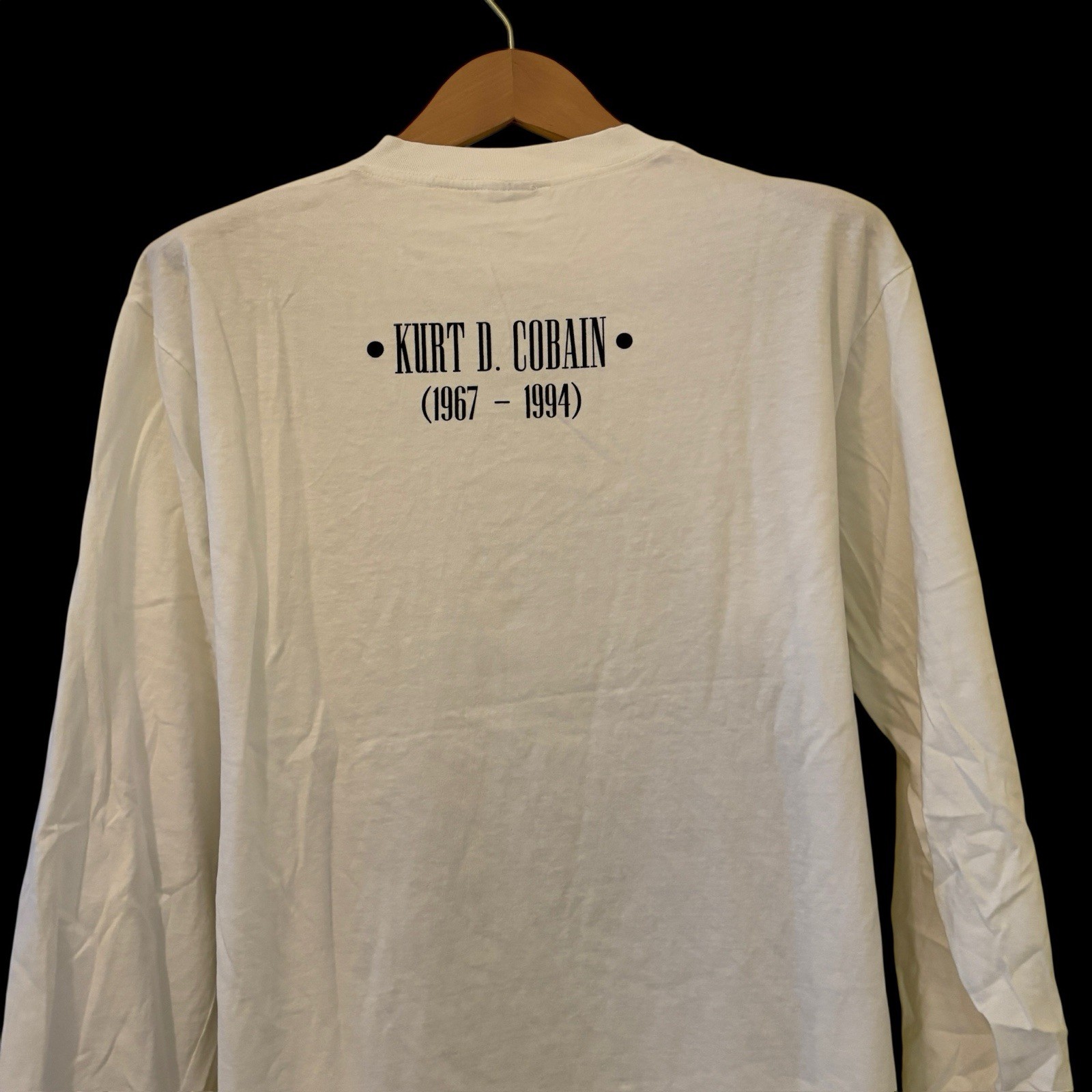 Vintage 1994 Nirvana Kurt Cobain Memorial 90s Band White RARE Sz L Shirt REPRINT gallery