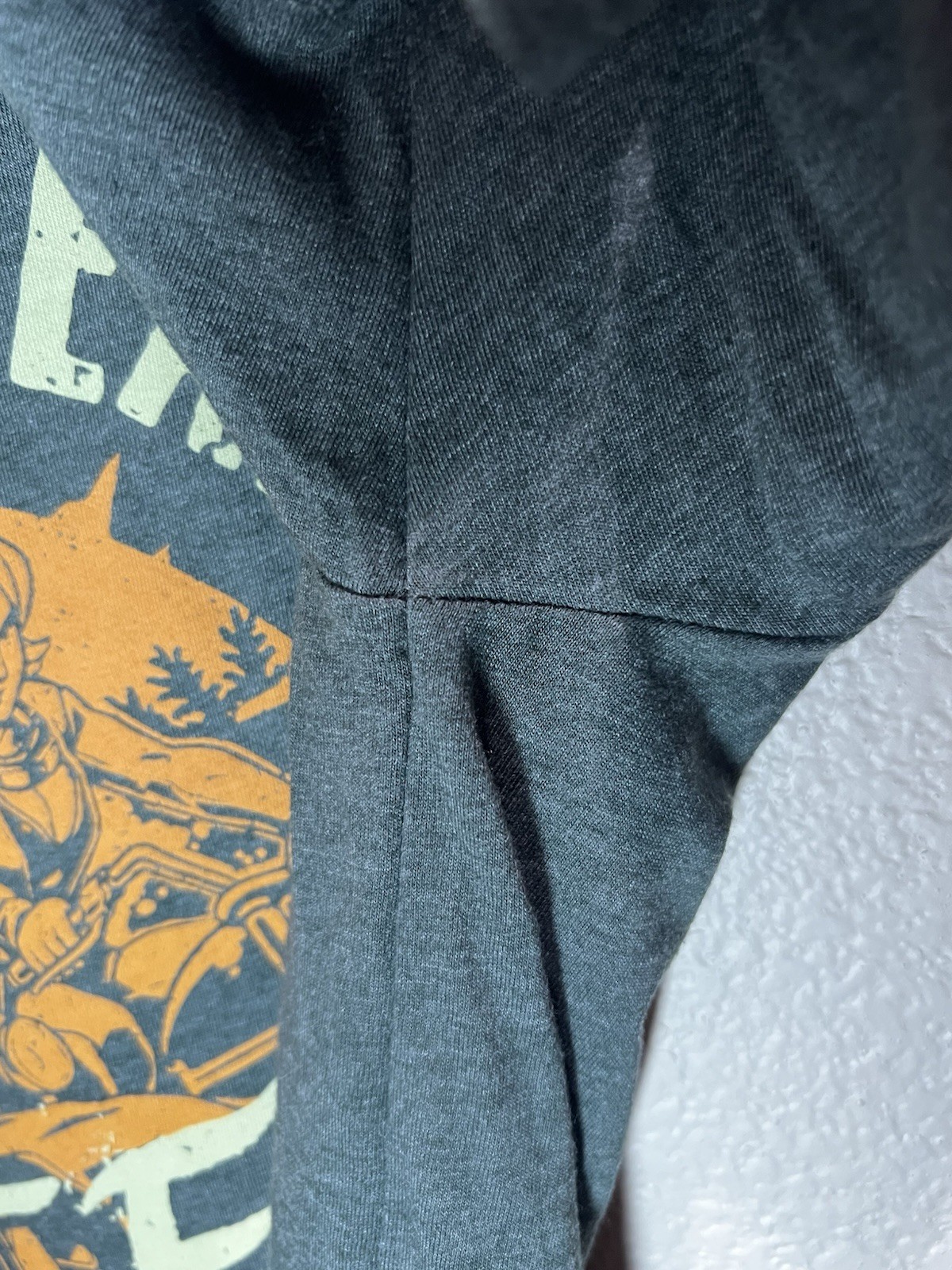 Metal Gear Solid 3 Snake Eater Tshirt Size Medium gallery