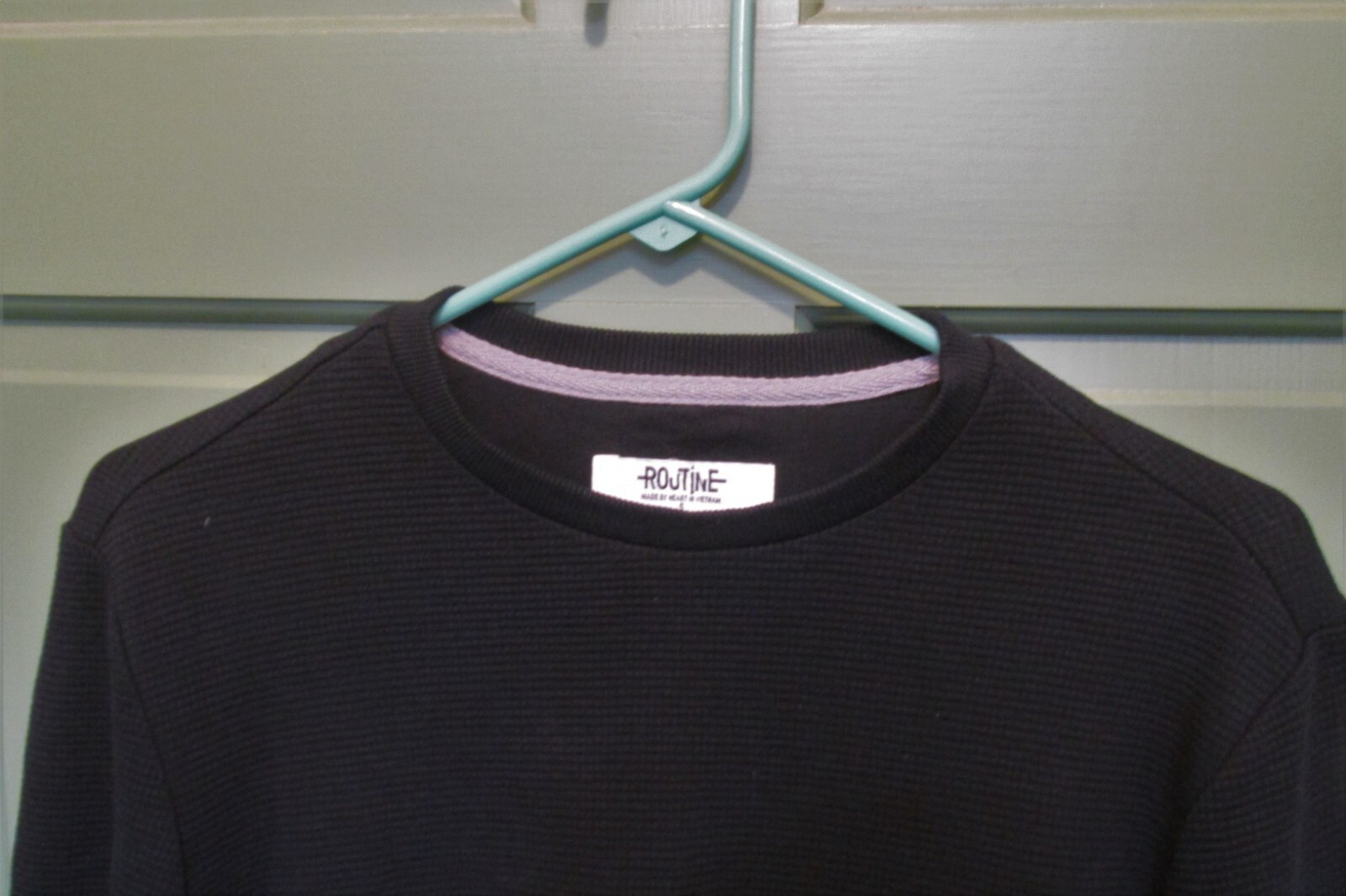 Routine Men's Black Waffle Knit Thermal Crewneck Long Sleeve Shirt Size S gallery