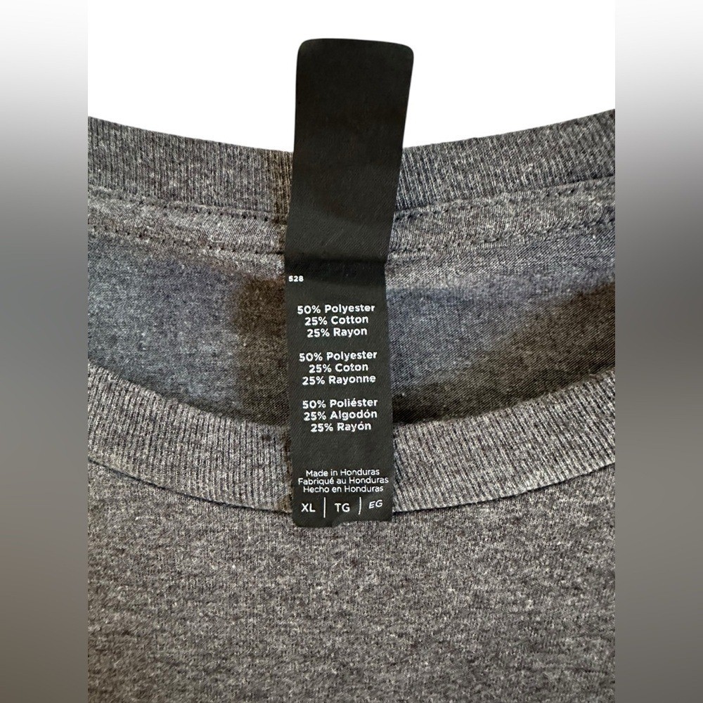 District Perfect Tri Long Sleeve "Rest Day" Graphic Tee Gray XL gallery
