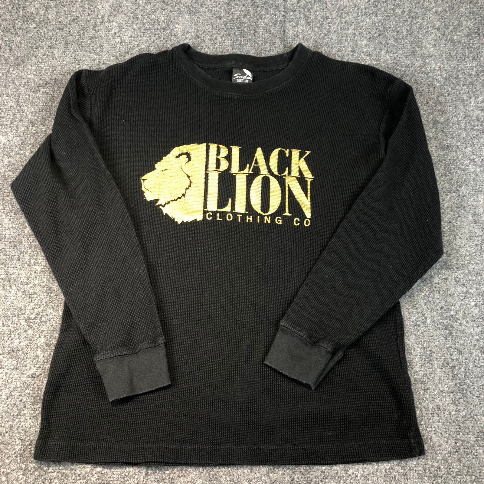 Black Lion Clothing Co Long Sleeve Thermal Shirt Gold Lion Graphic Size M