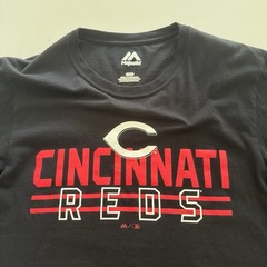 Cincinnati Reds Shirt Men’s Medium Majestic 100% Cotton Black
