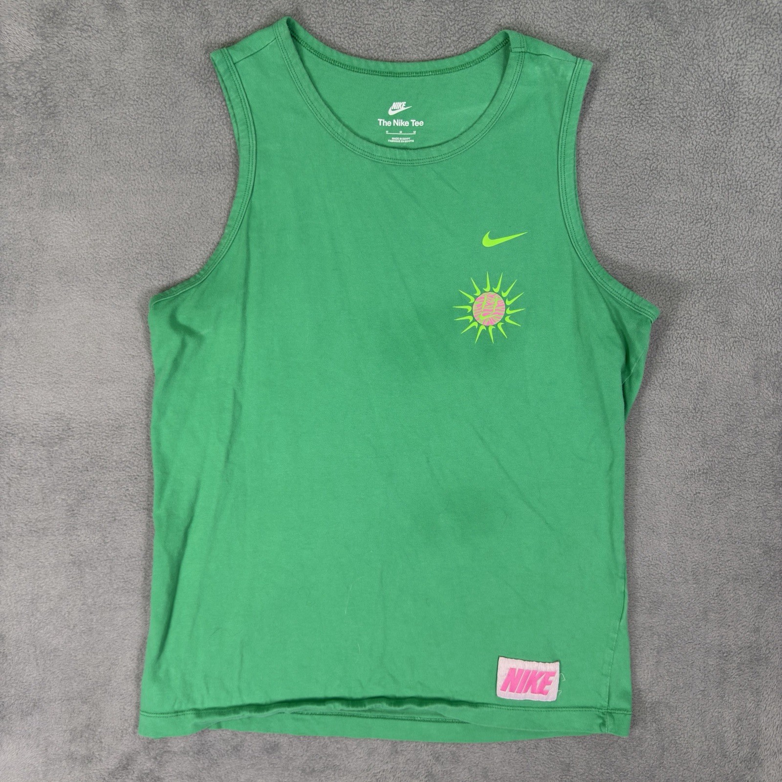 Nike Shirt Mens Medium Green Graphic Print Tank Top Tee Crew Neck Pull Over gallery