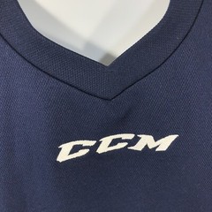 CCM NAVY BLUE V NECK BLANK SIZE SMALL HOCKEY SHIRT WHITE EMBROIDERED LOGO