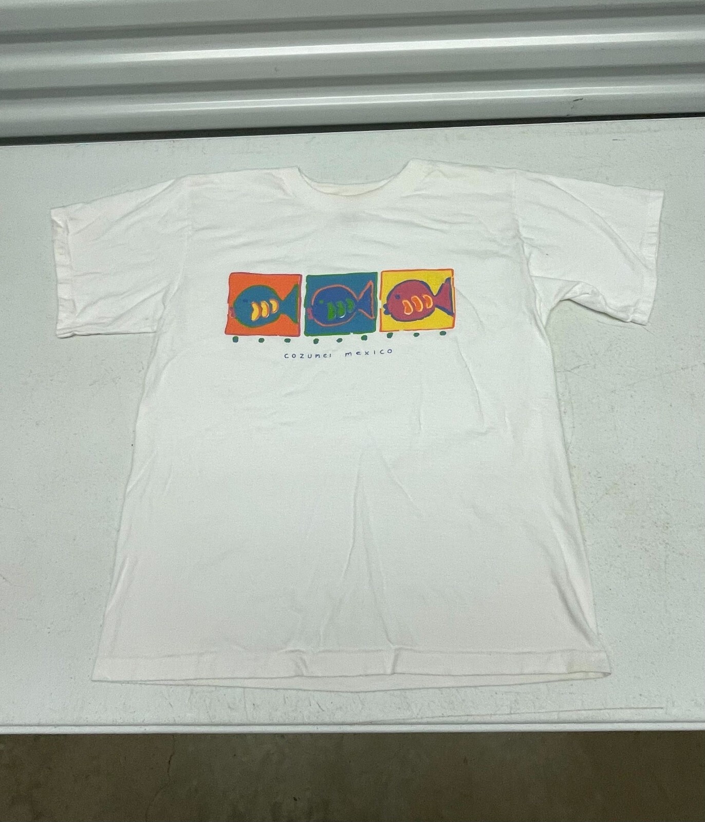 Cancun Cozumel T-Shirt Men’s Medium White 100% Cotton Graphic Print Fish Mexico