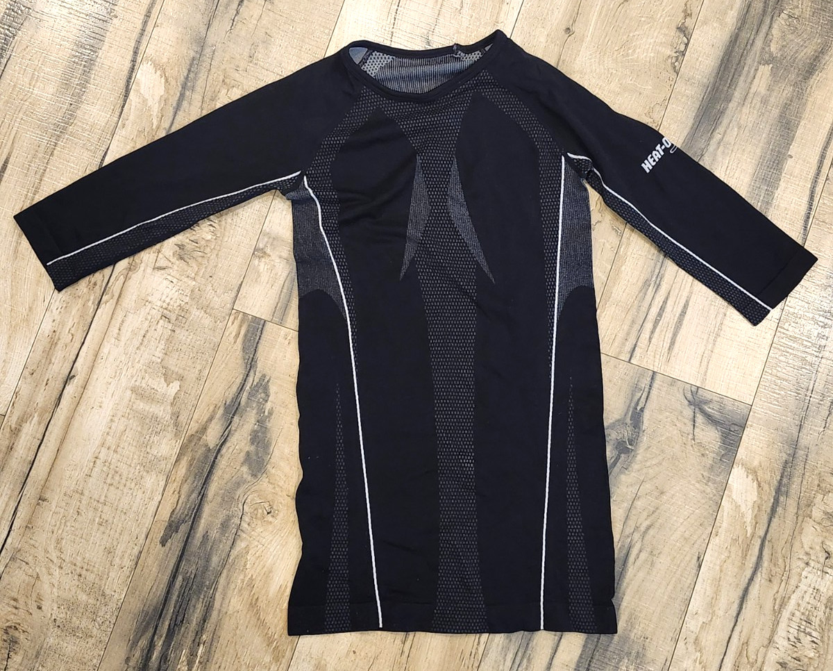 Men's Heat-Out Body Cooling System Set, Medium, Shirt, Pants, Shorts, Head Covrs gallery
