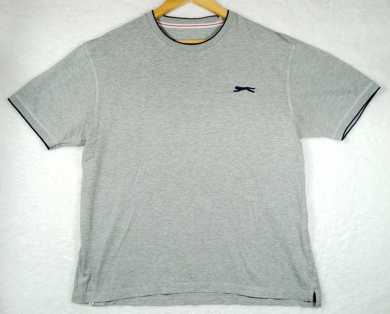 Slazenger T-Shirt Men’s UK Size L Grey Short Sleeve Crew Neck Contrasting Trim