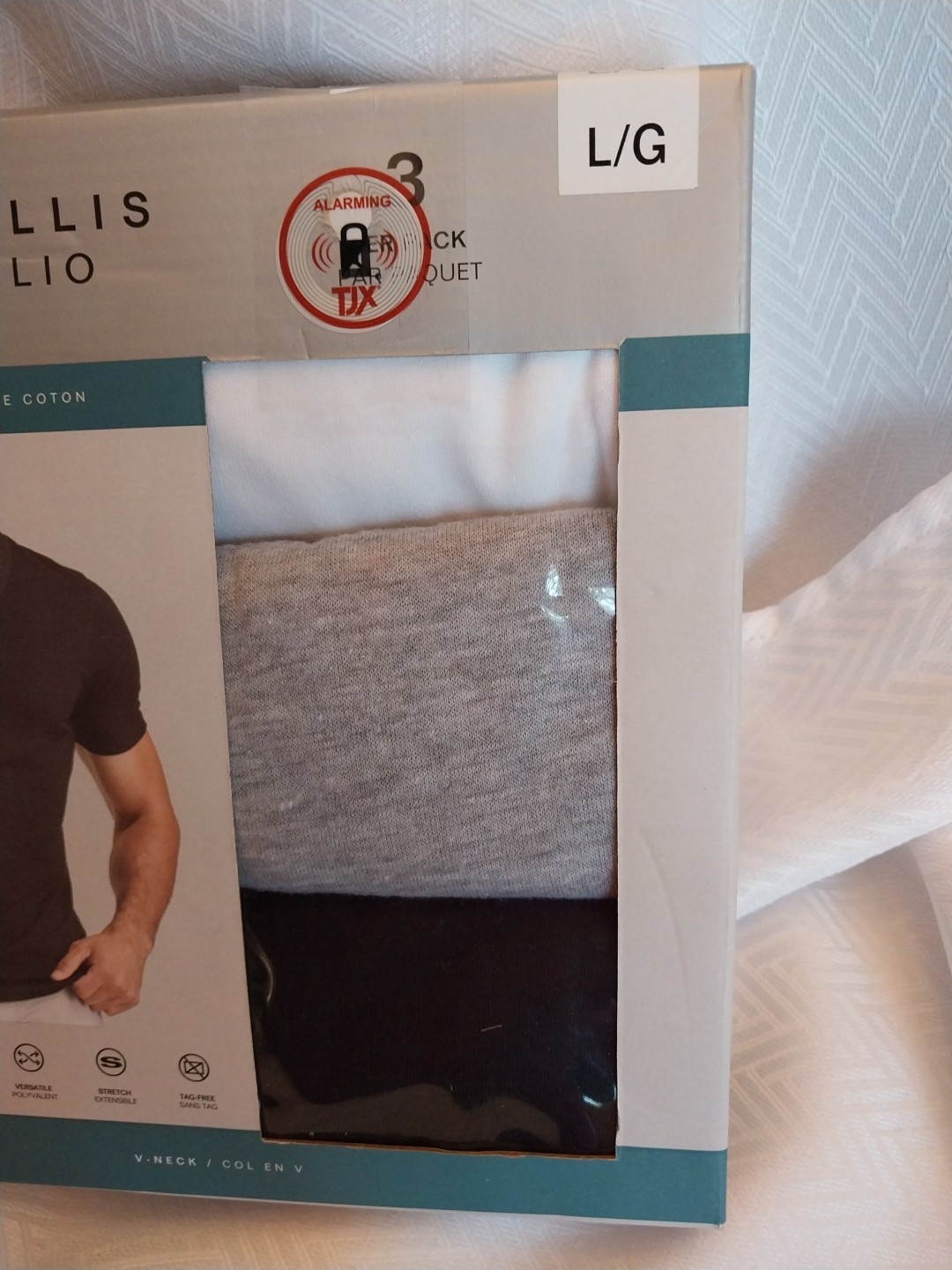 Perry Ellis Portfolio Large 3 Pack Cotton Blend V-Neck T-Shirts White,Gray,Black gallery