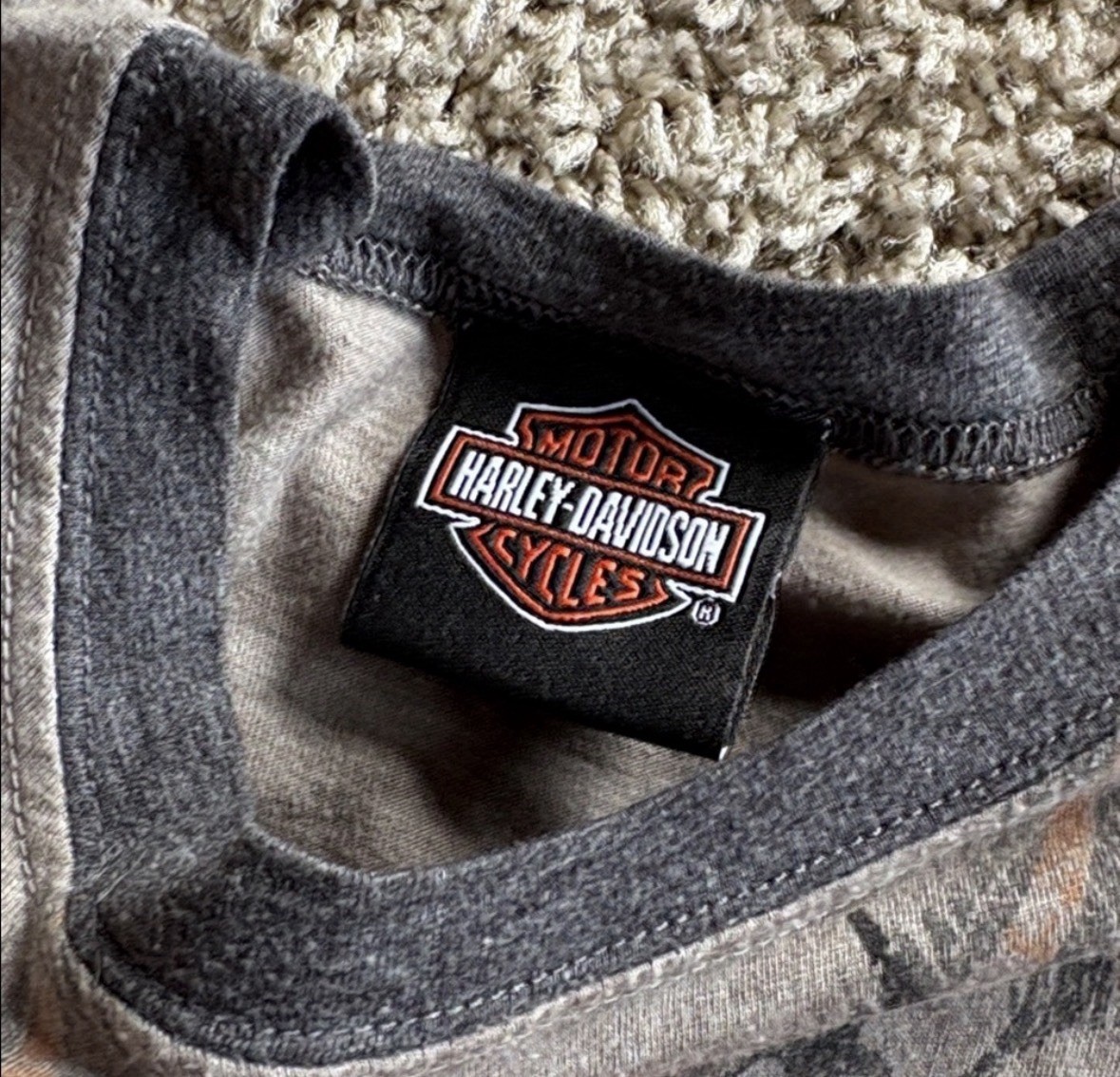 Harley-Davidson Vintage Screamin Eagle Men's Cuff Off Grey Shirt Size XL gallery