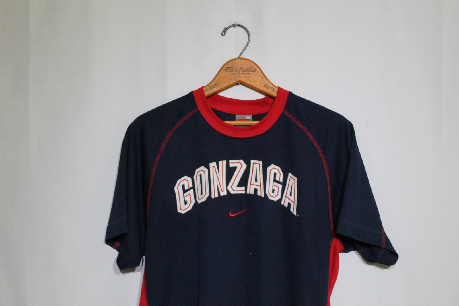 Gonzaga Nike Warm-Up T-Shirt Size US Men Medium College Basketball Vintage Y2K gallery