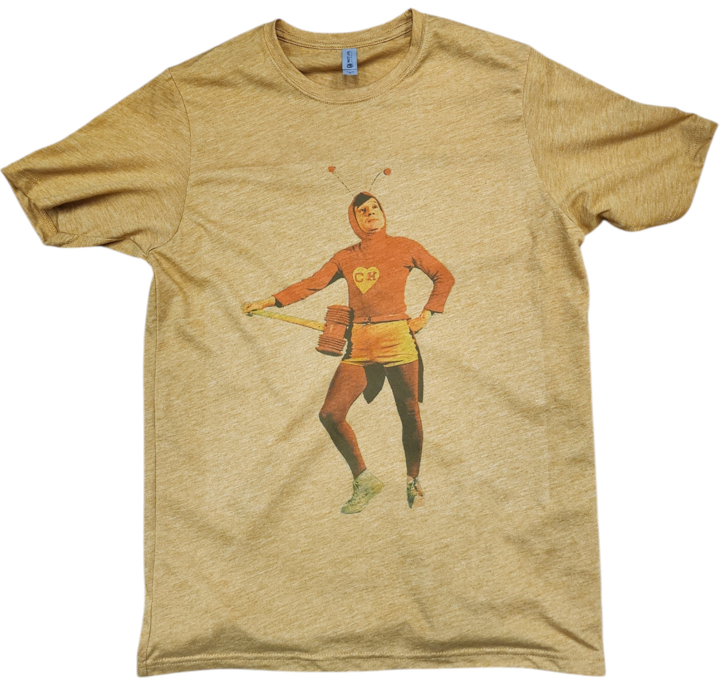 Men’s t-shirt El Chapulin Colorado color vintage gold