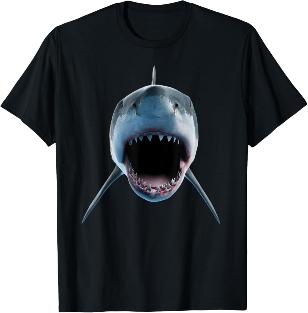 realistic great white shark Attack for lovers of Fish Ocean T-Shirt