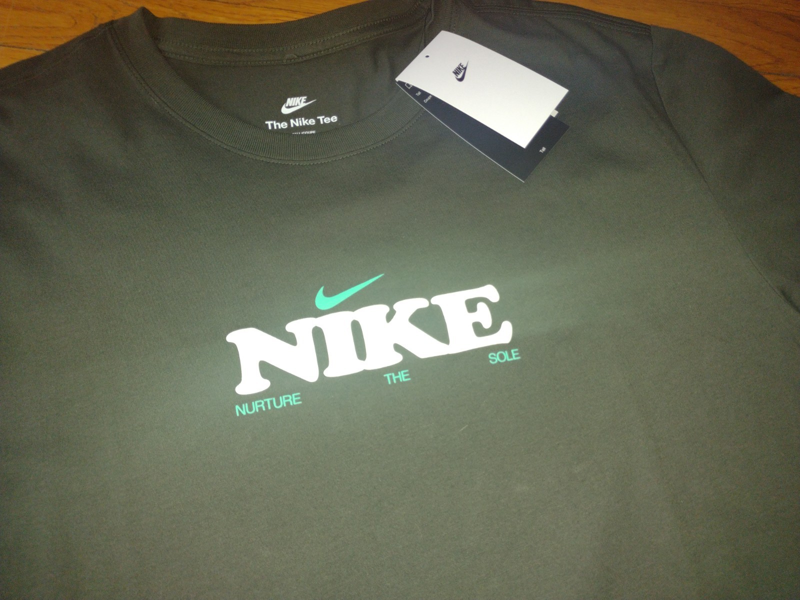 NWT, Nike Men's Graphic 100% Cotton Dark Green T-Shirt, Style # HJ0618-355 gallery