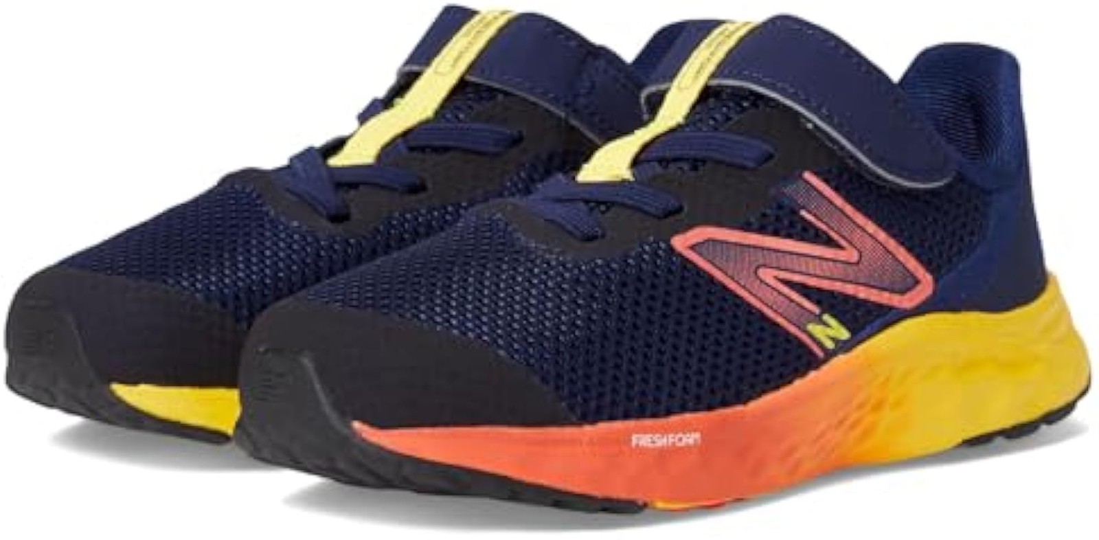 New Balance Boy's Fresh Foam Arishi v4 Bungee Lace with Hook-and-Loop Top Strap gallery