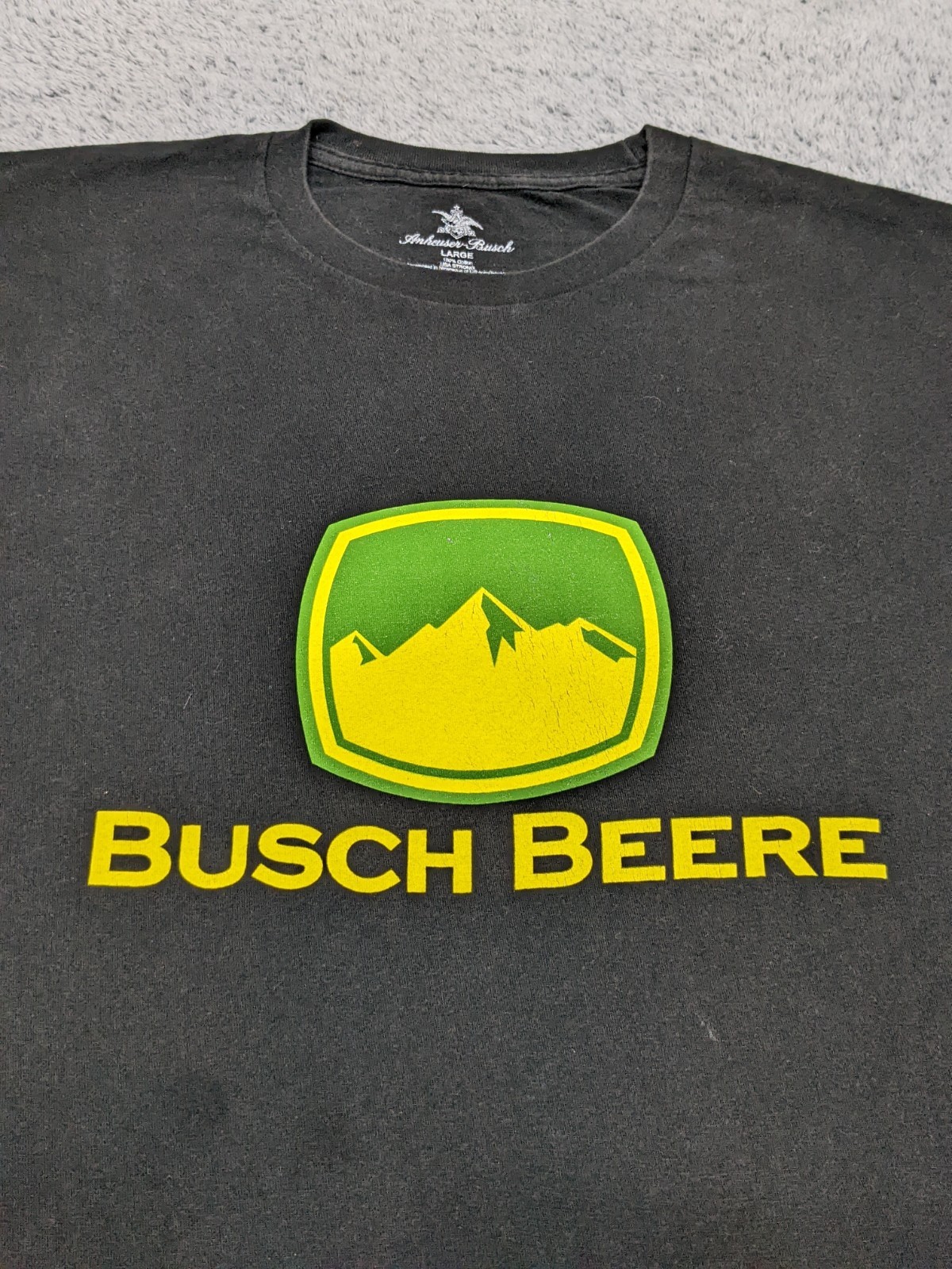 Busch Beere John Deere Parody T-Shirt Size Large Anheuser-Busch Beer Graphic USA gallery
