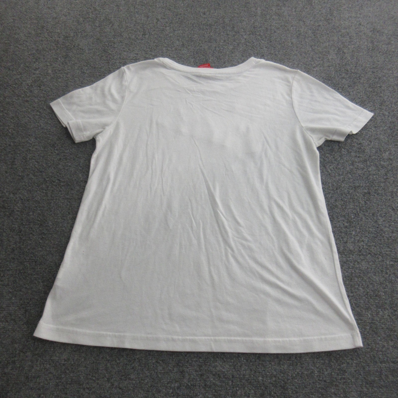 Nike Air Shirt Mens Medium White Graphic Logo Tee Polyester Rayon Blend gallery
