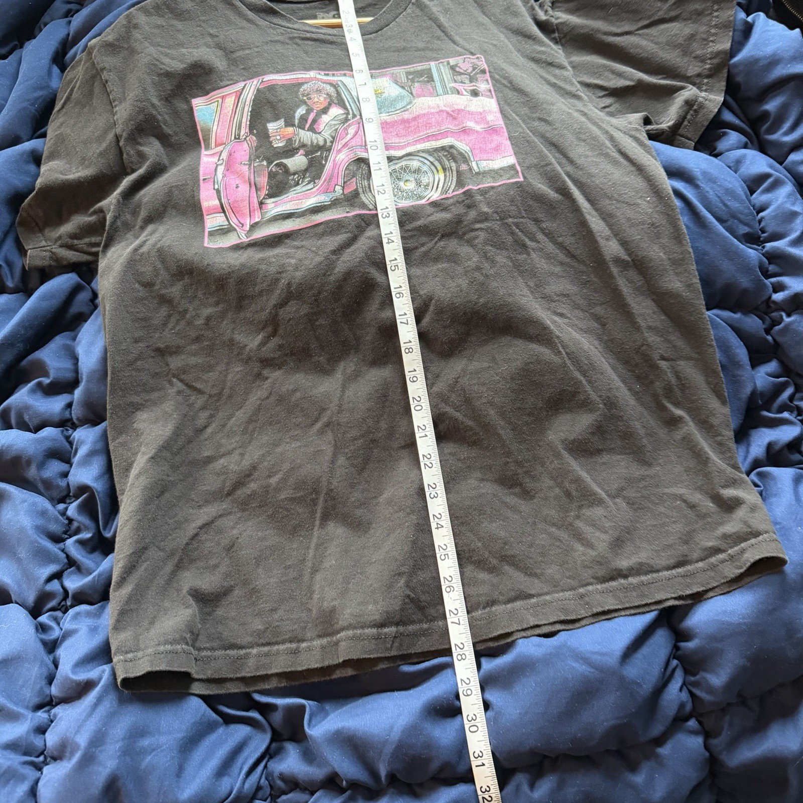 DGK Men's Size L Pinky Friday After Next Short Sleeve Skate Humor T-Shirt gallery
