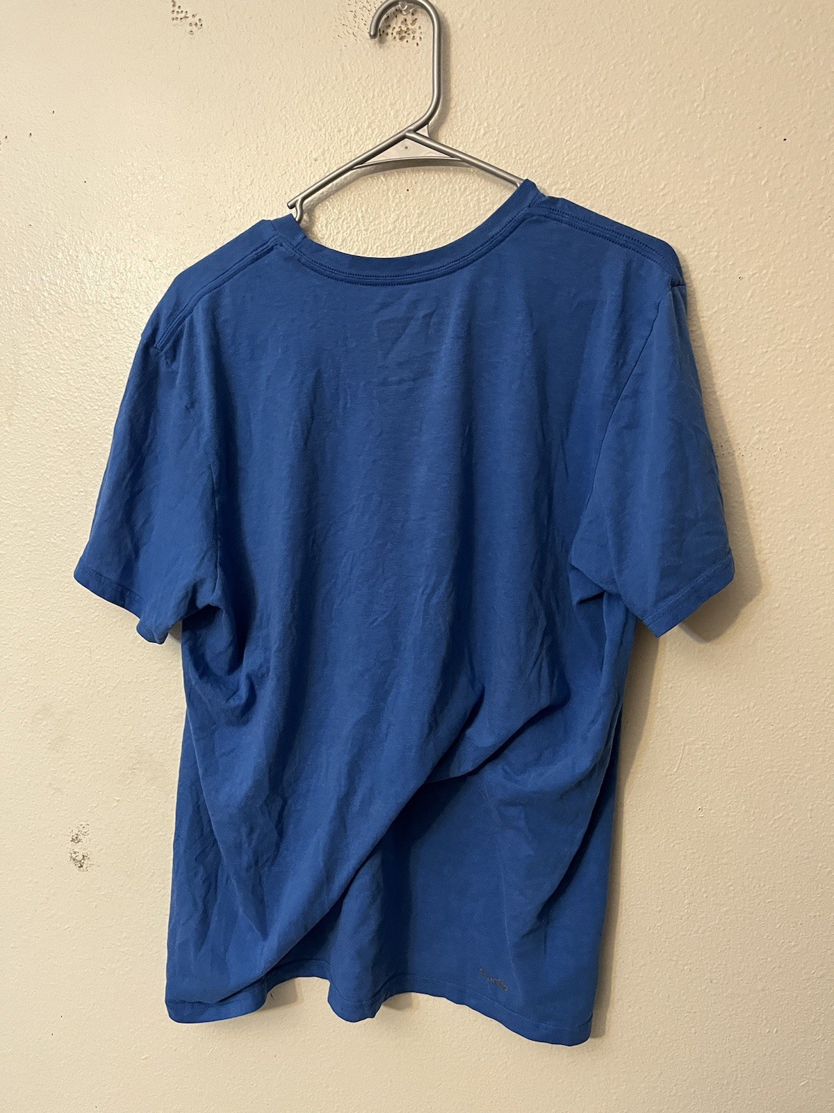 Mens Adidas "The Go-To Tee" Blue Logo Short Sleeve Shirt Size XL Performance gallery