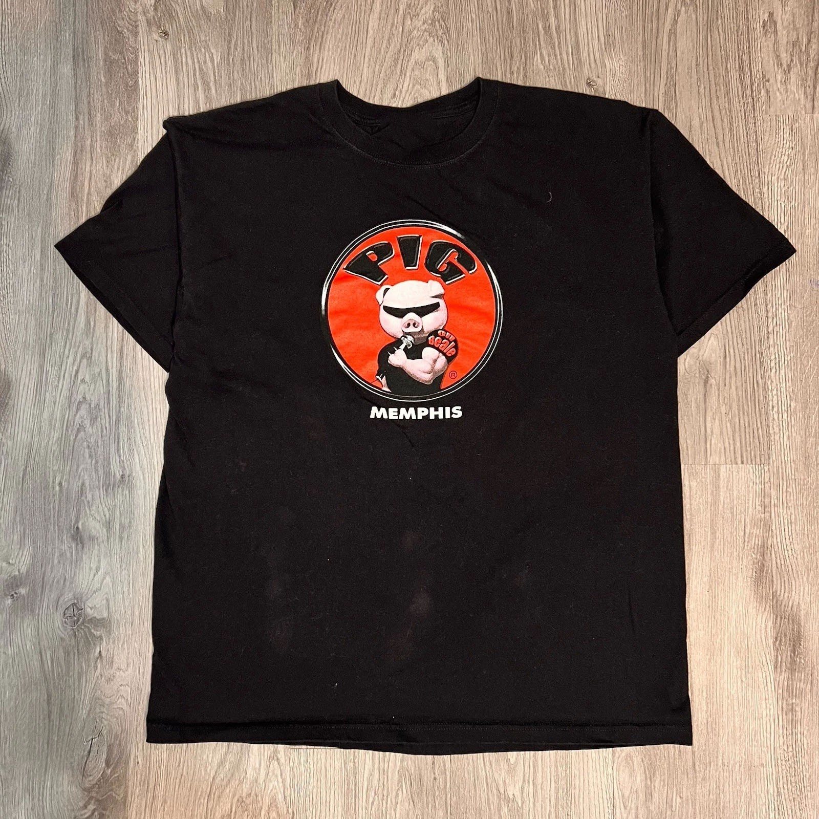 Pig on Beale Anvil Tee Black