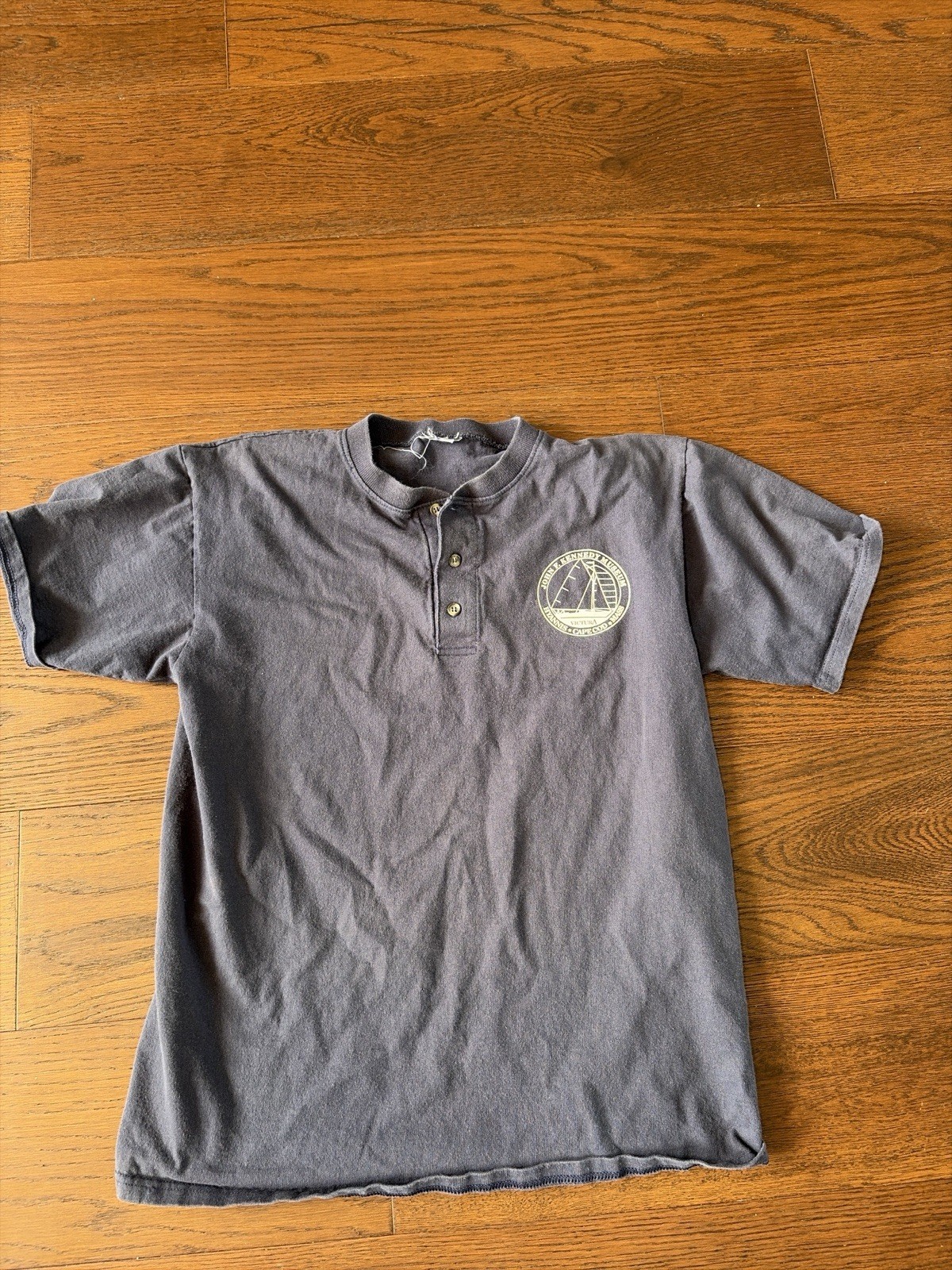 VTG John F Kennedy Museum Hyannis Cape Cod MA T Shirt Blue Boat Neck Lg? Travel gallery