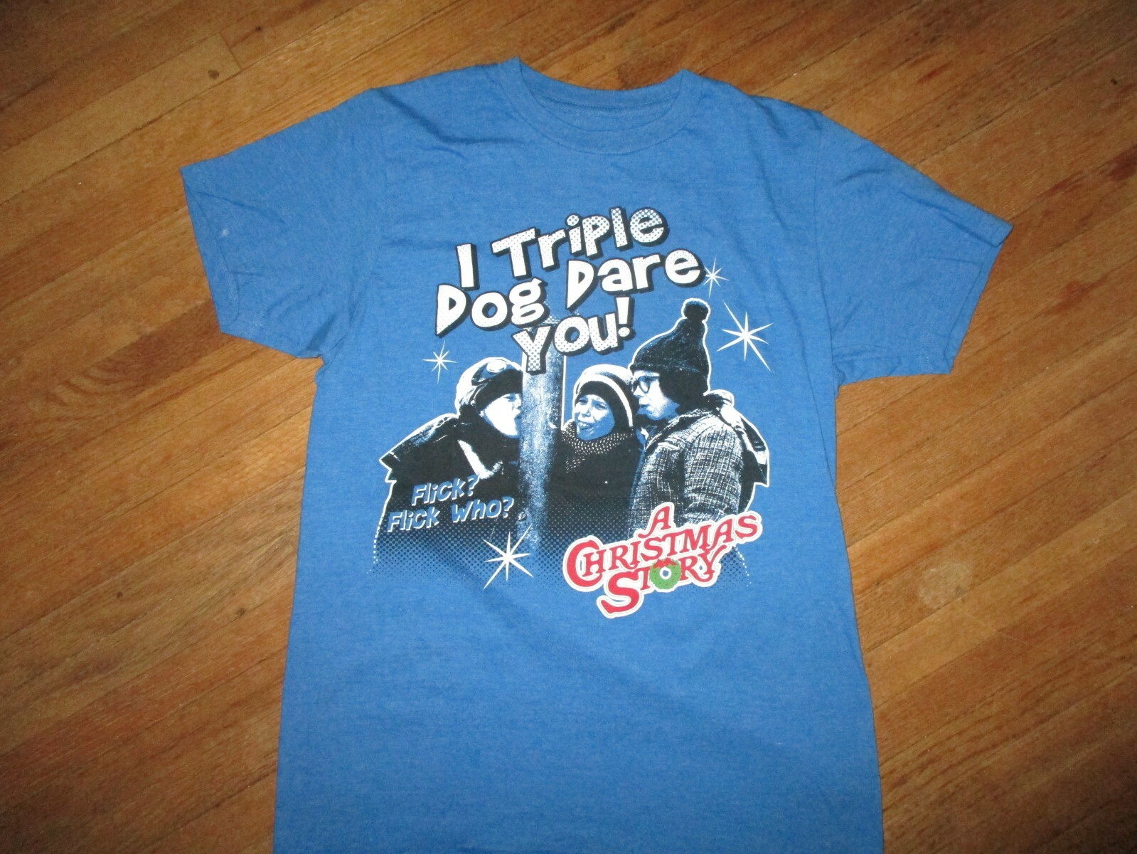 TRIPLE DOG DARE YOU A CHRISTMAS STORY T SHIRT Frozen Pole Retro 80s Movie SMALL
