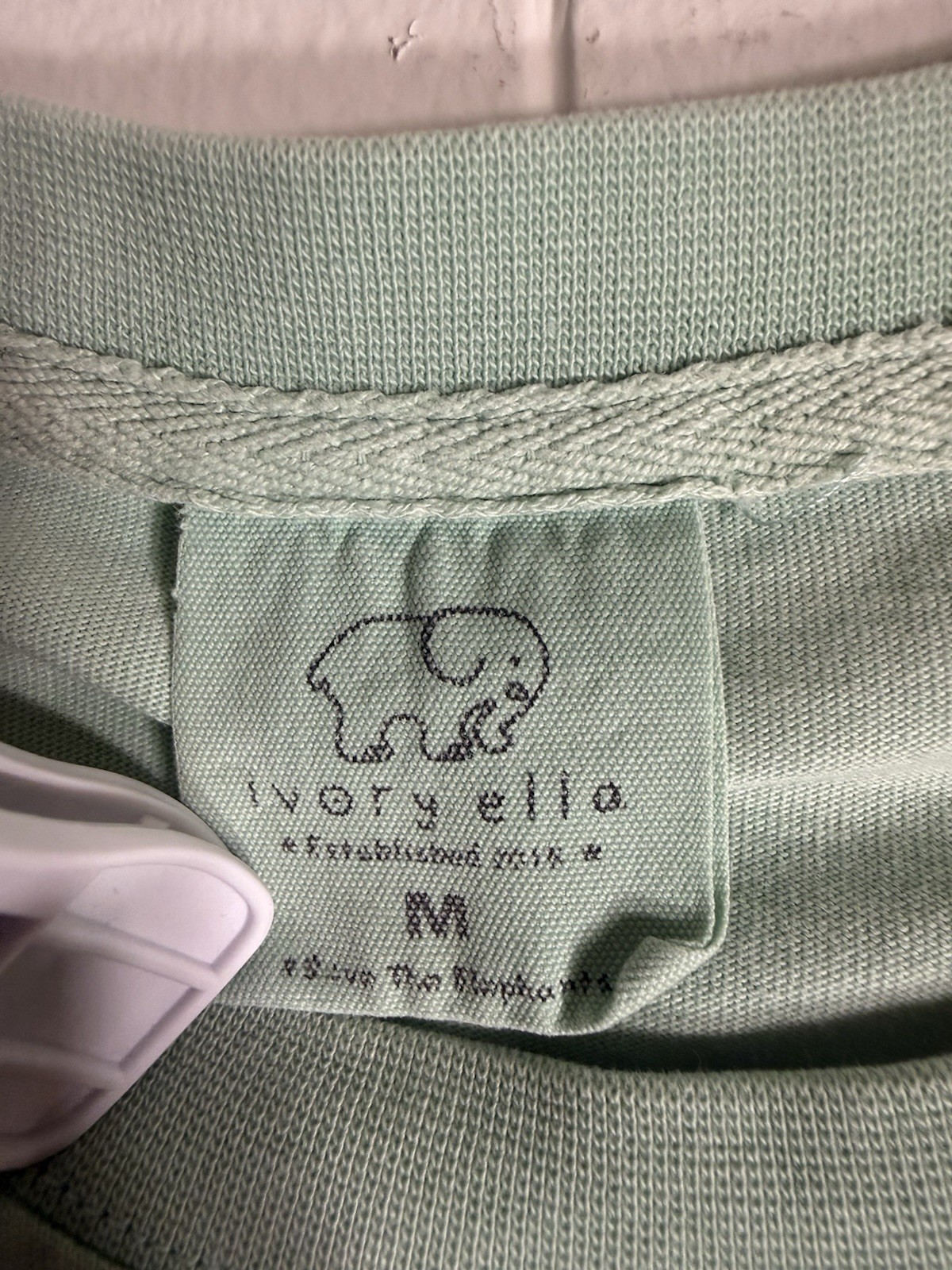 Ivory Ella Green Elephant Graphic Logo Long Sleeve Pocket Crew Neck Tee M gallery