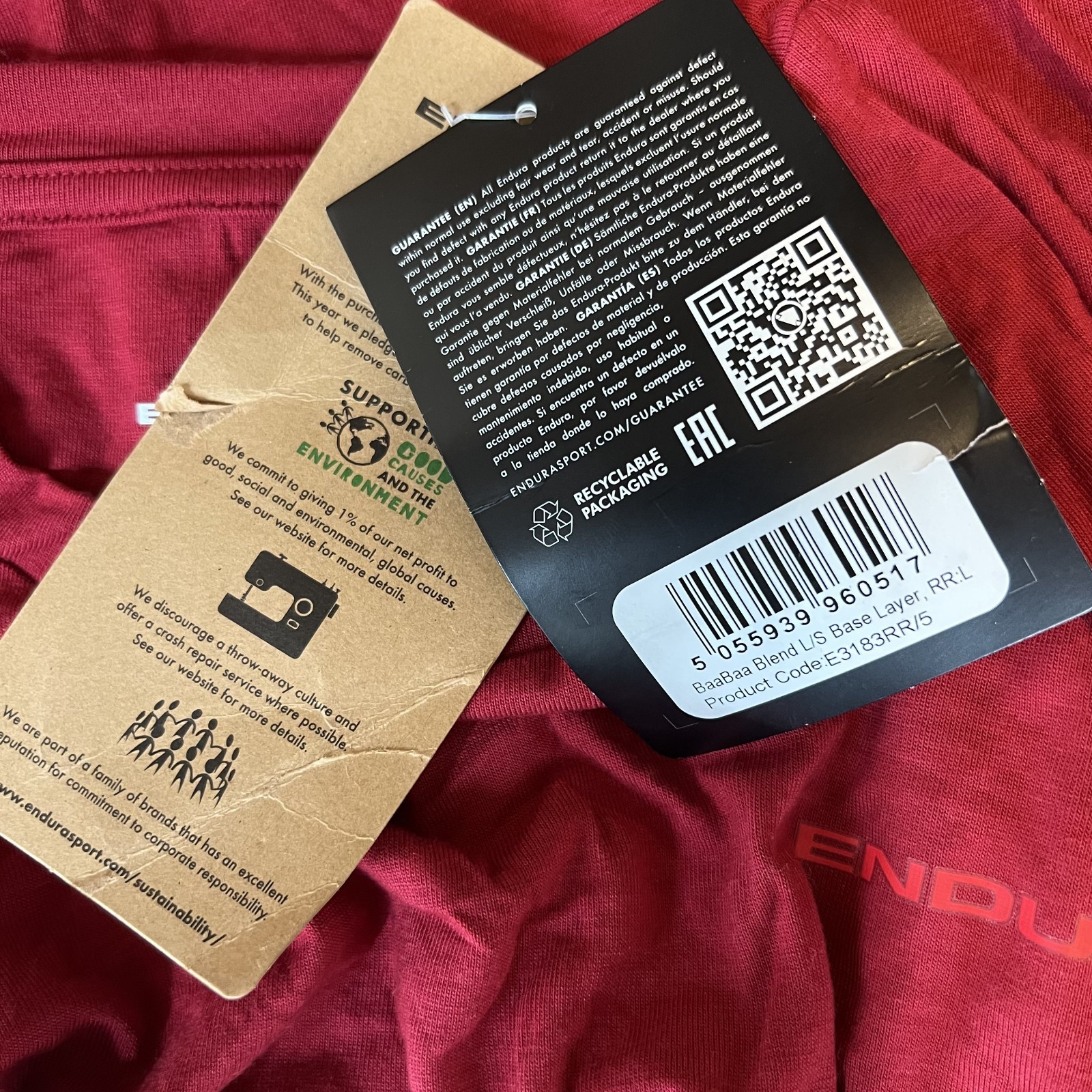 Endura Baabaa Merino Wool Blend Shirt Large Red Pullover Base Layer Cycling NWT gallery