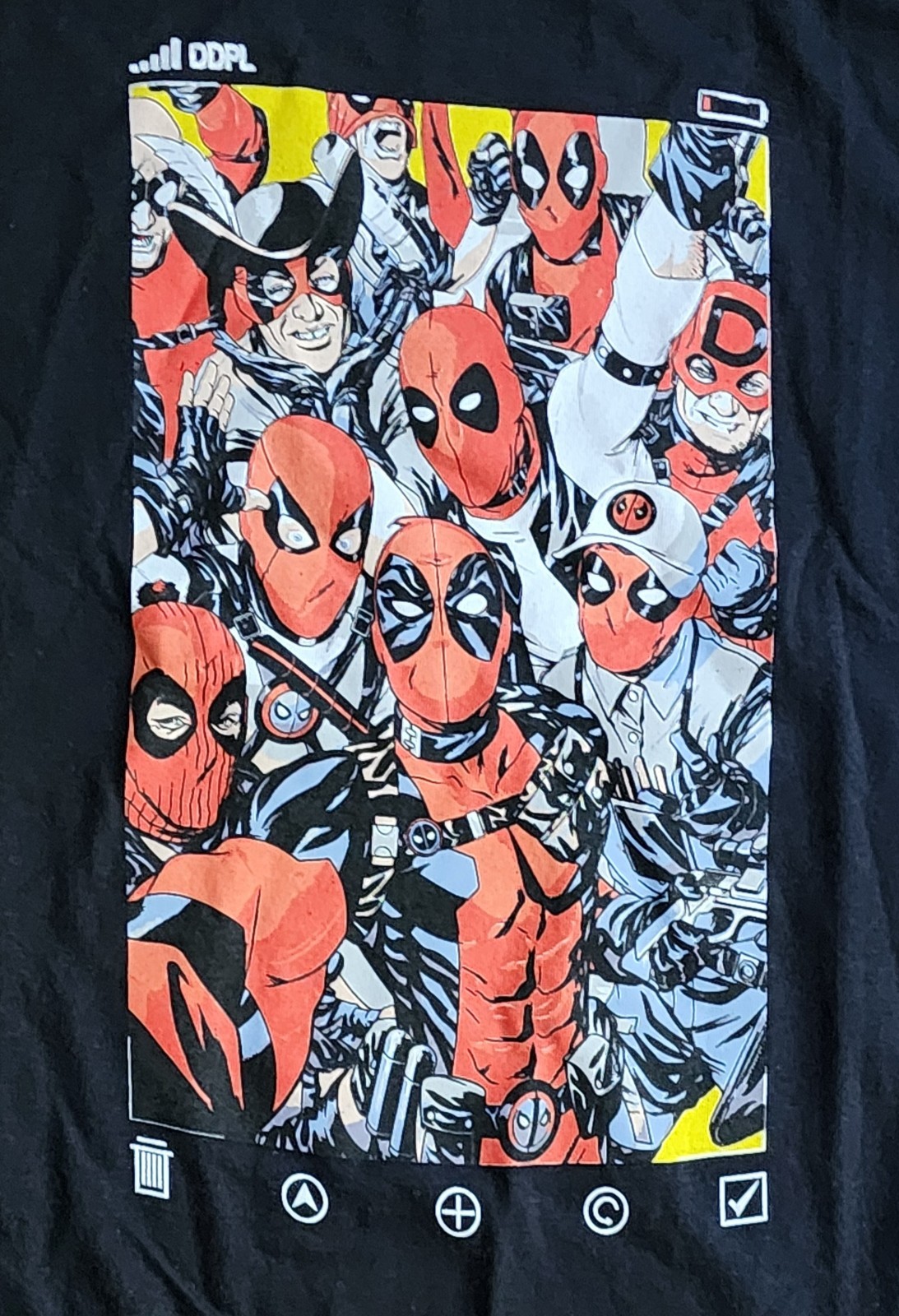 DeadPool T-Shirt Sz XL Deadpool Army Marvel Universe Comics Collectible Tee