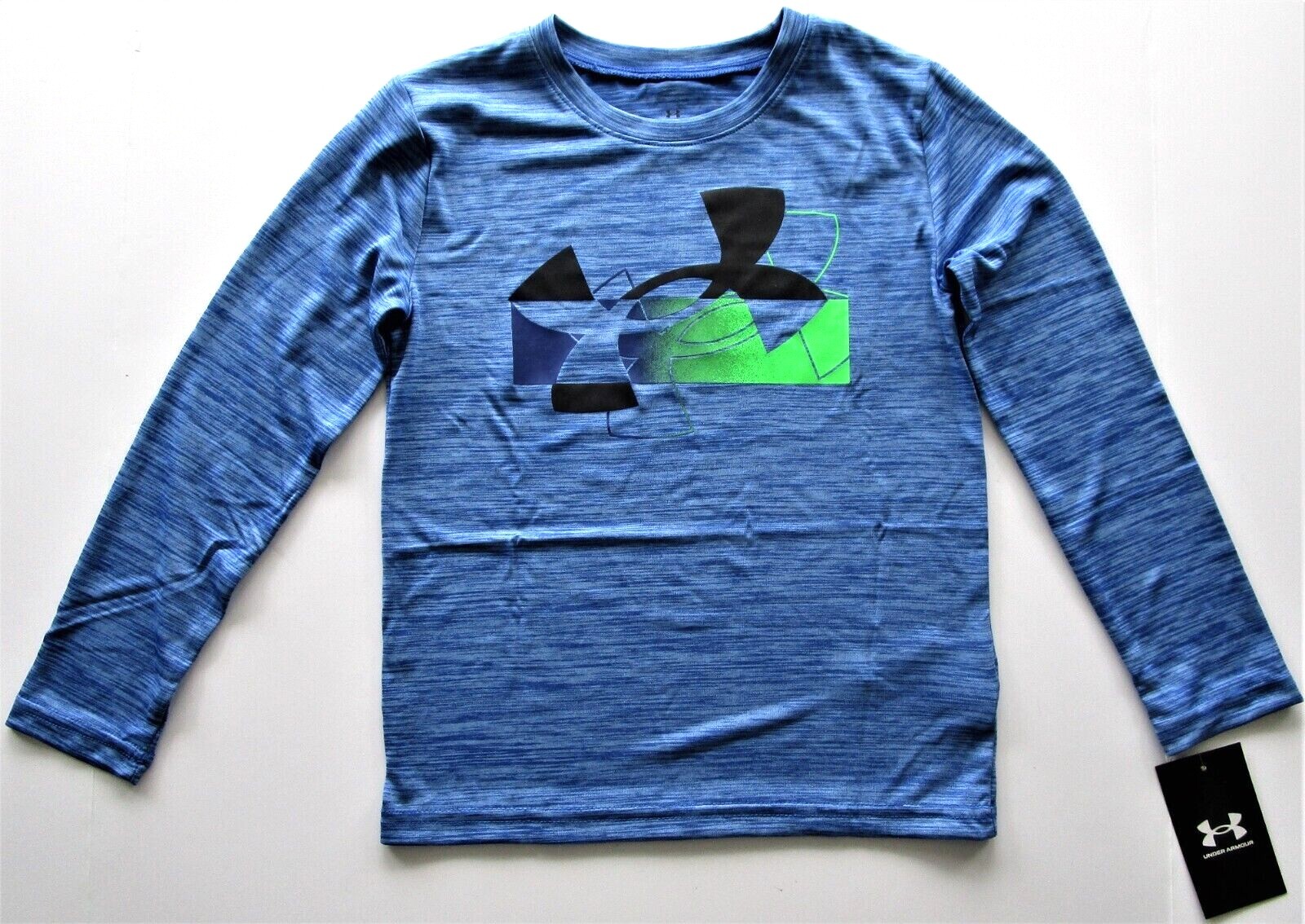 Under Armour Boys Heat Gear Carolina Blue & Black Long Sleeve Shirt Y6 & Y7 NWT