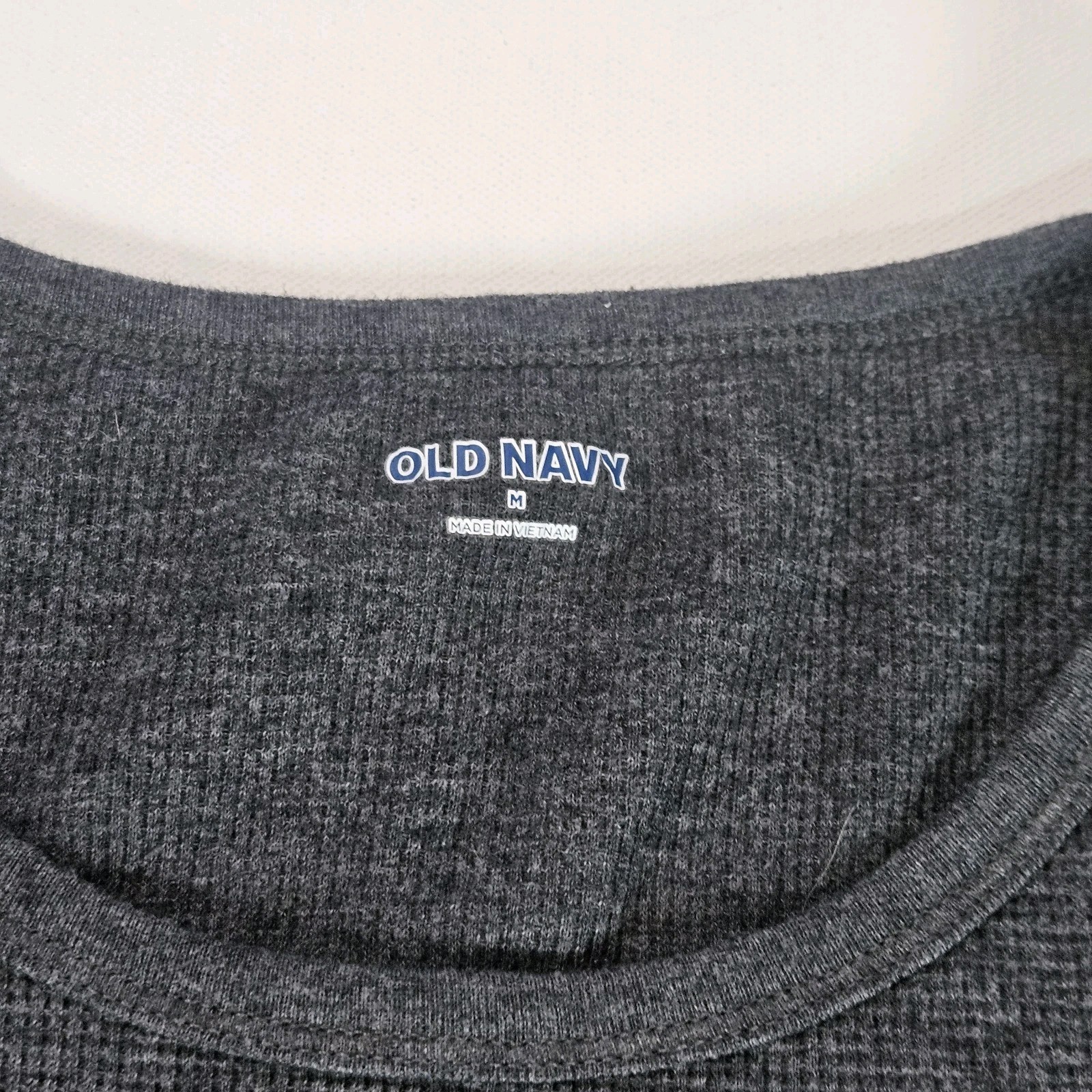Mens Thermal Tee Size Medium Grey Athleisure Warm Comfort Layering Top gallery