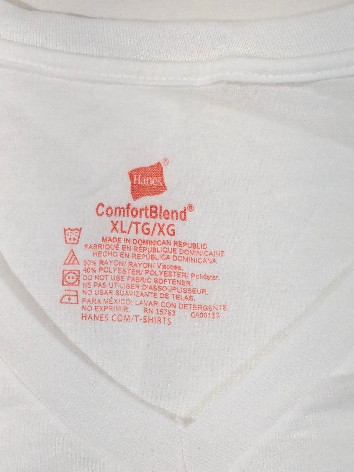 Hanes ComfortBlend Mens White V-Neck T-Shirts XL Set Of 2 Rayon/Polyester NWOT gallery