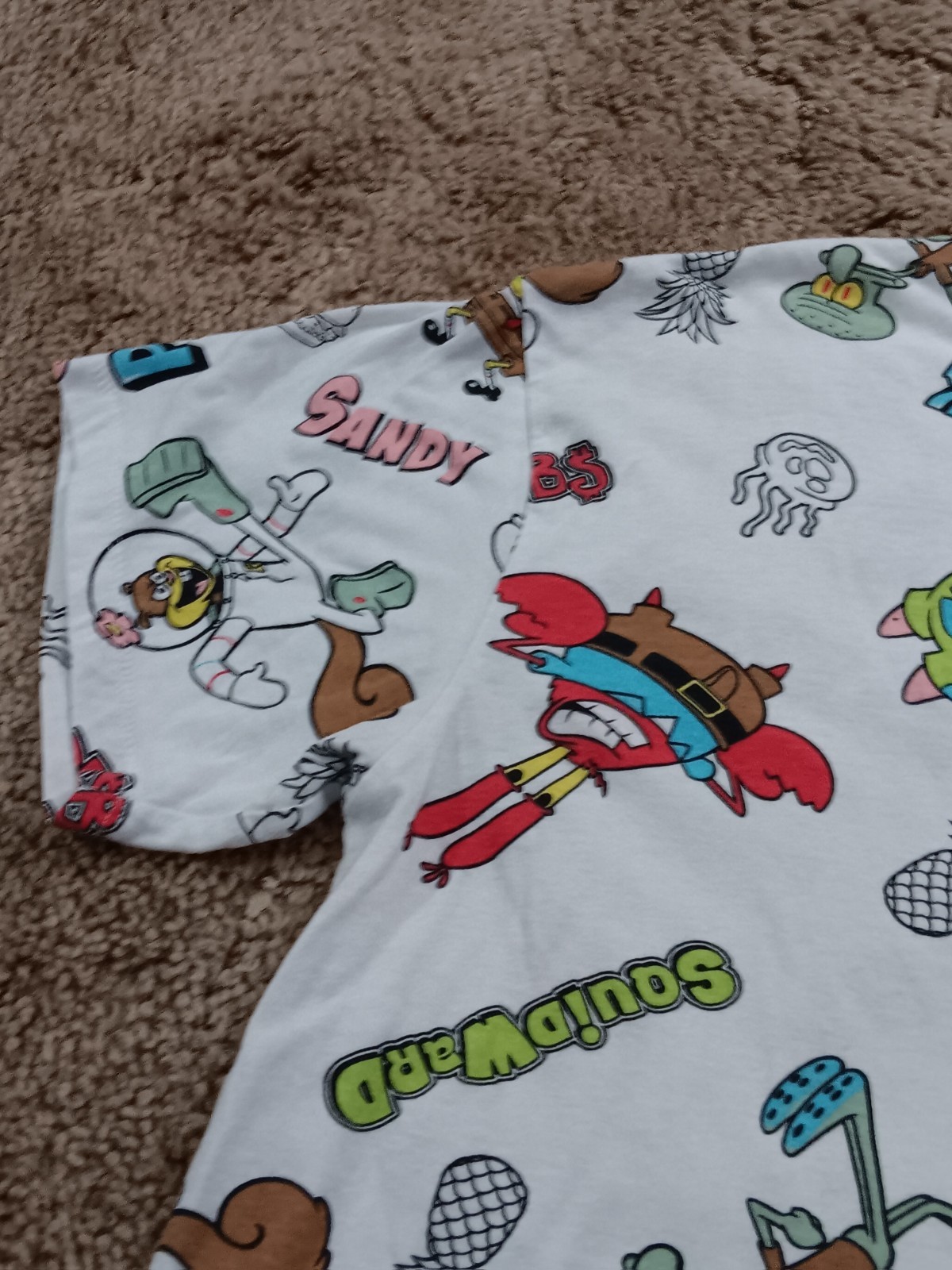 Nickelodeon Men's Large Double-Sided SpongeBob Square Pants T-Shirt gallery