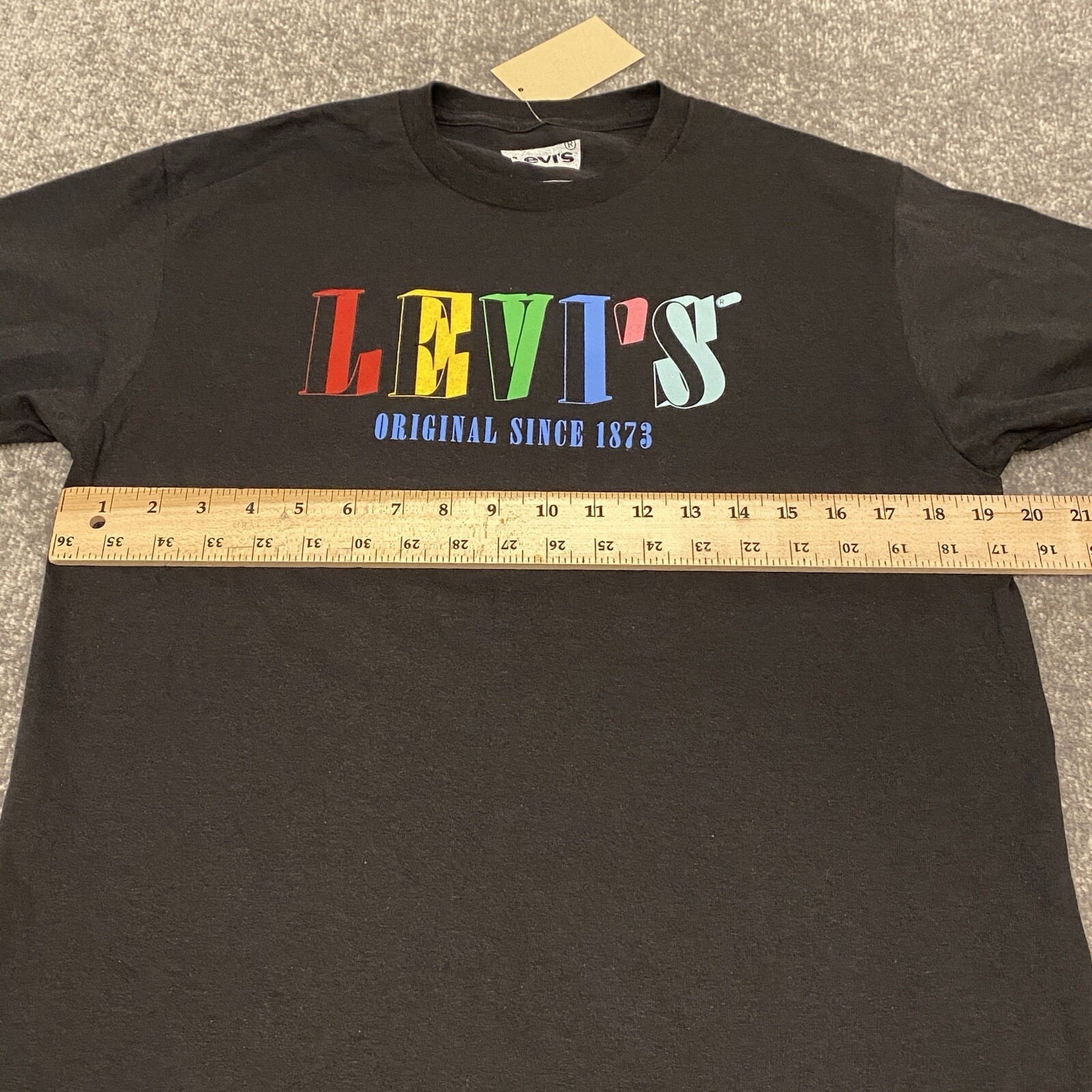 Levis Mens T Shirt Medium Black Short Sleeve Block Letter Cotton Adult M Casual gallery